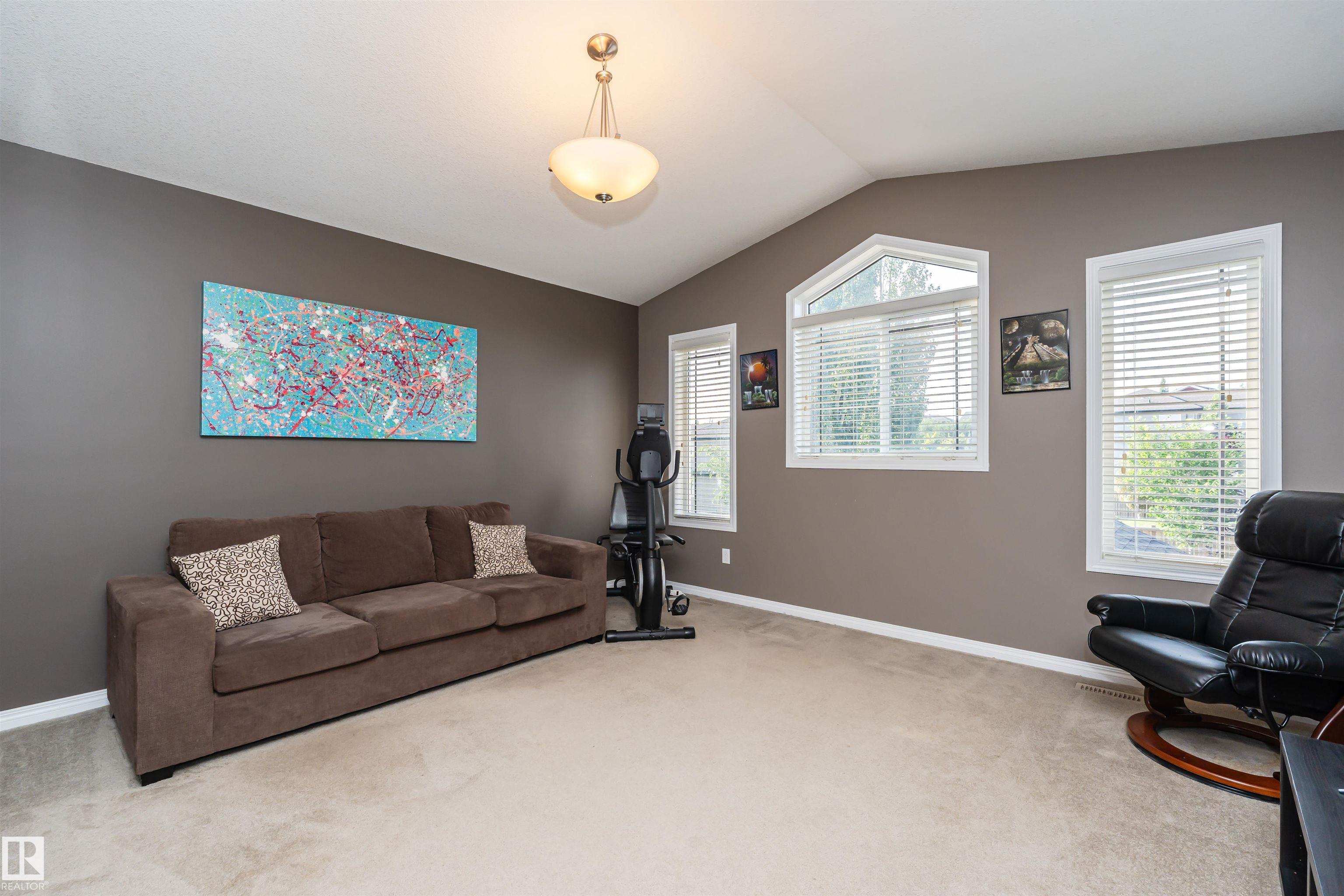 Photo 37 at 72 Rue Blanchard, Coloniale Estates, Beaumont