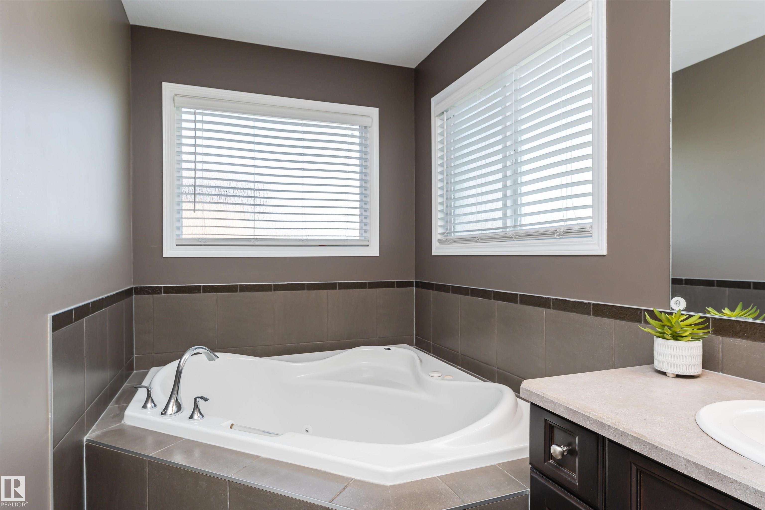 Photo 42 at 72 Rue Blanchard, Coloniale Estates, Beaumont