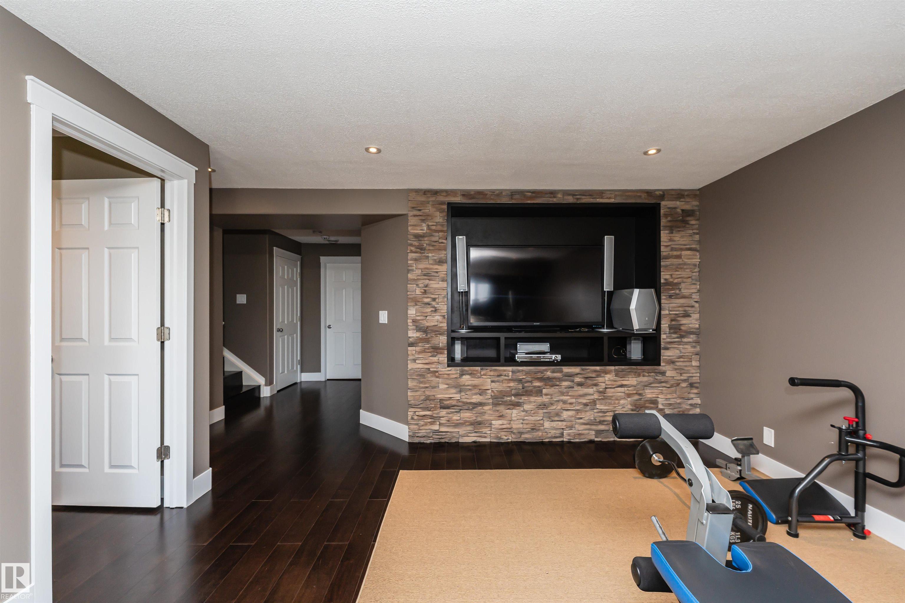 Photo 9 at 72 Rue Blanchard, Coloniale Estates, Beaumont