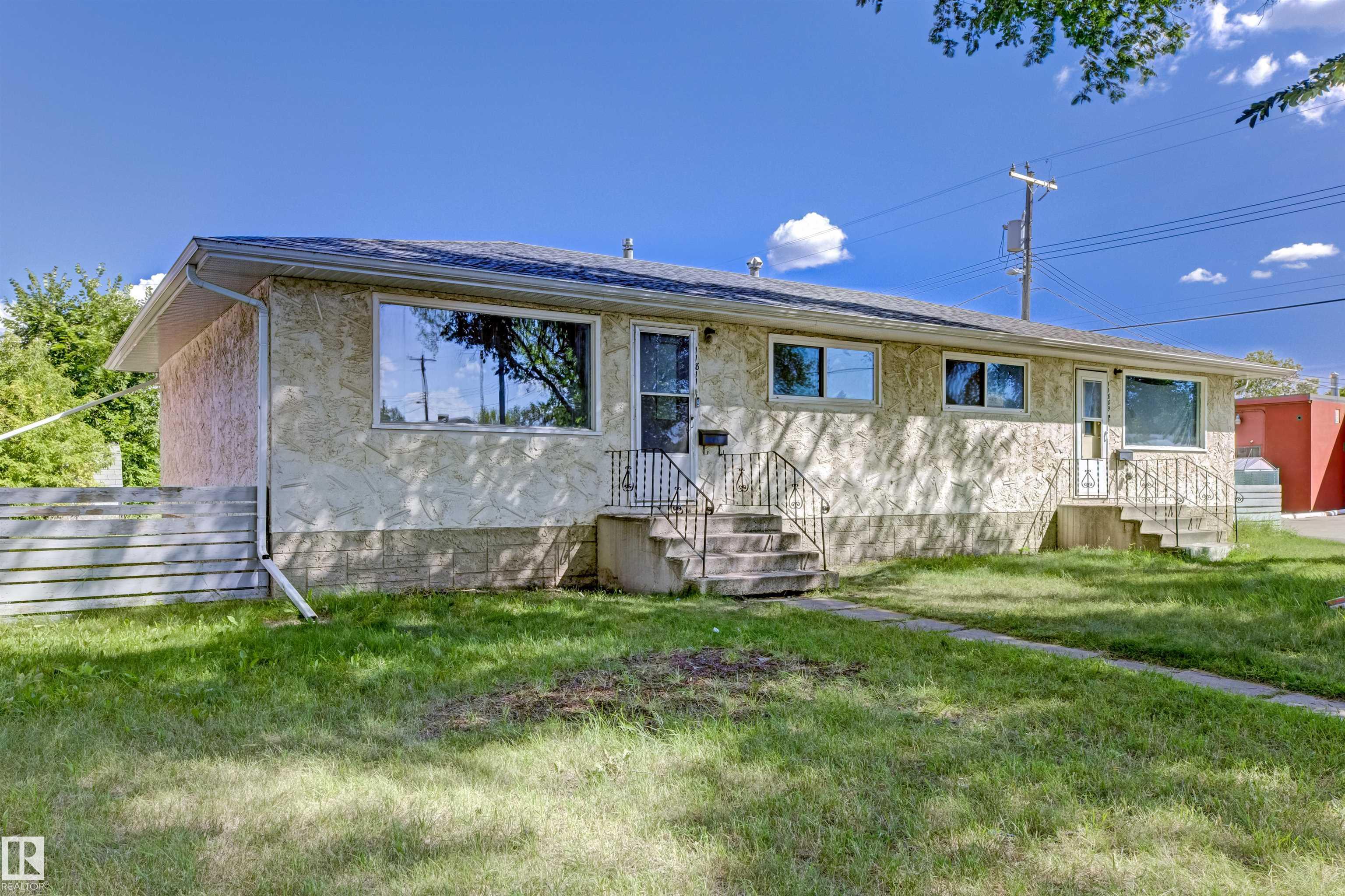11809/11 40 Street NW, Beacon Heights, Edmonton 