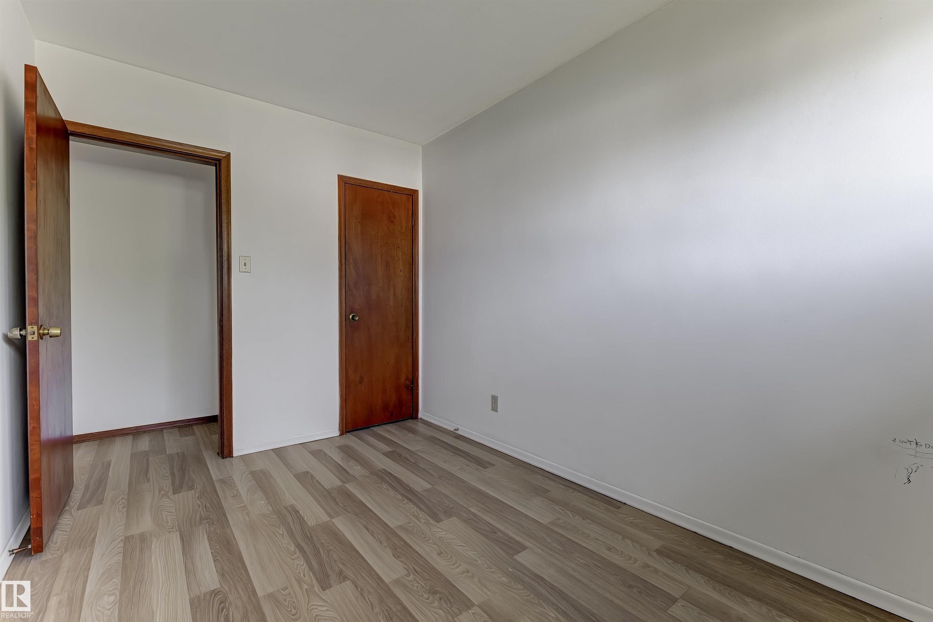 Photo 13 at 11809/11 40 Street NW, Beacon Heights, Edmonton