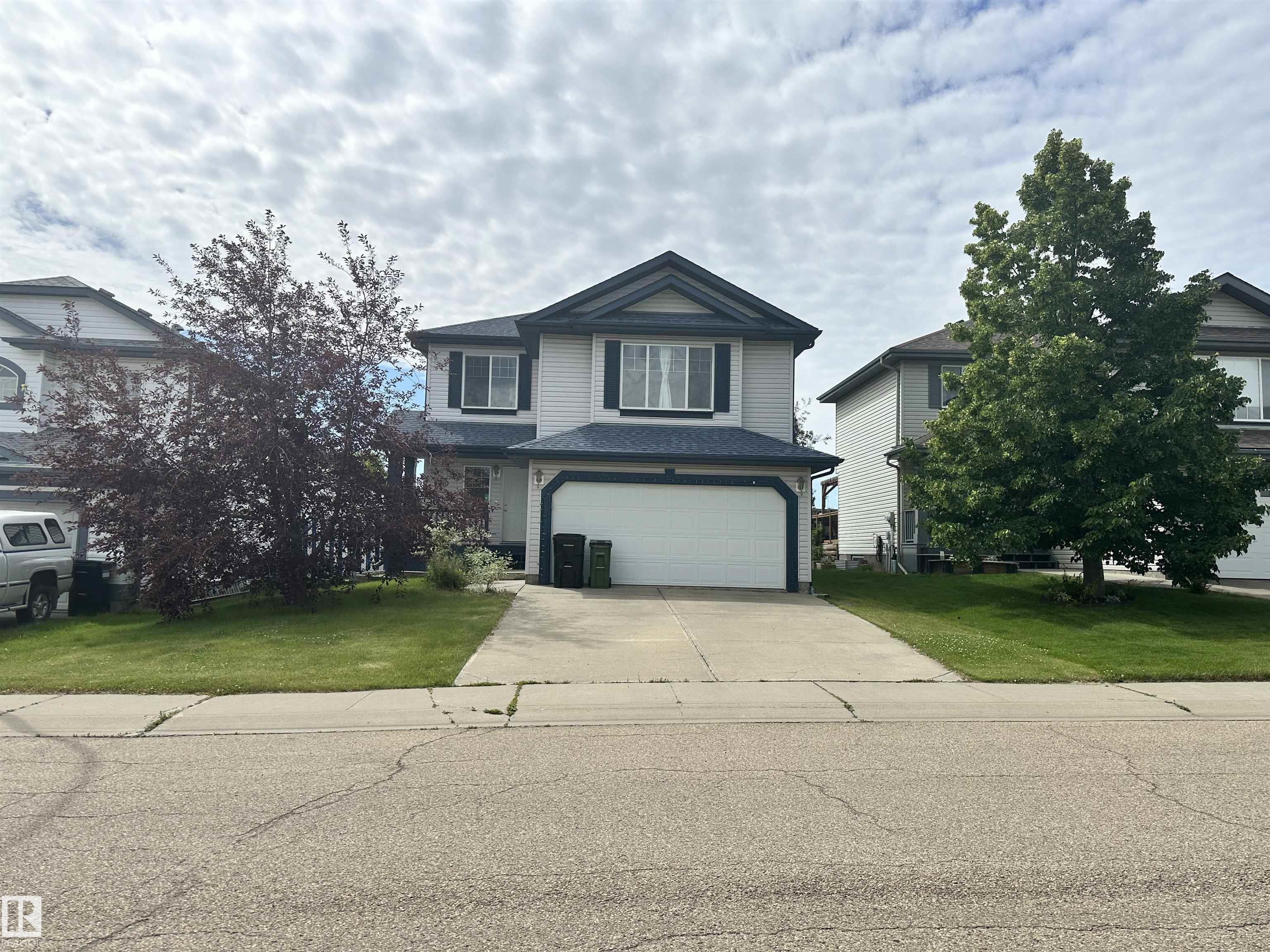 4619 151 Avenue NW, Miller, Edmonton 
