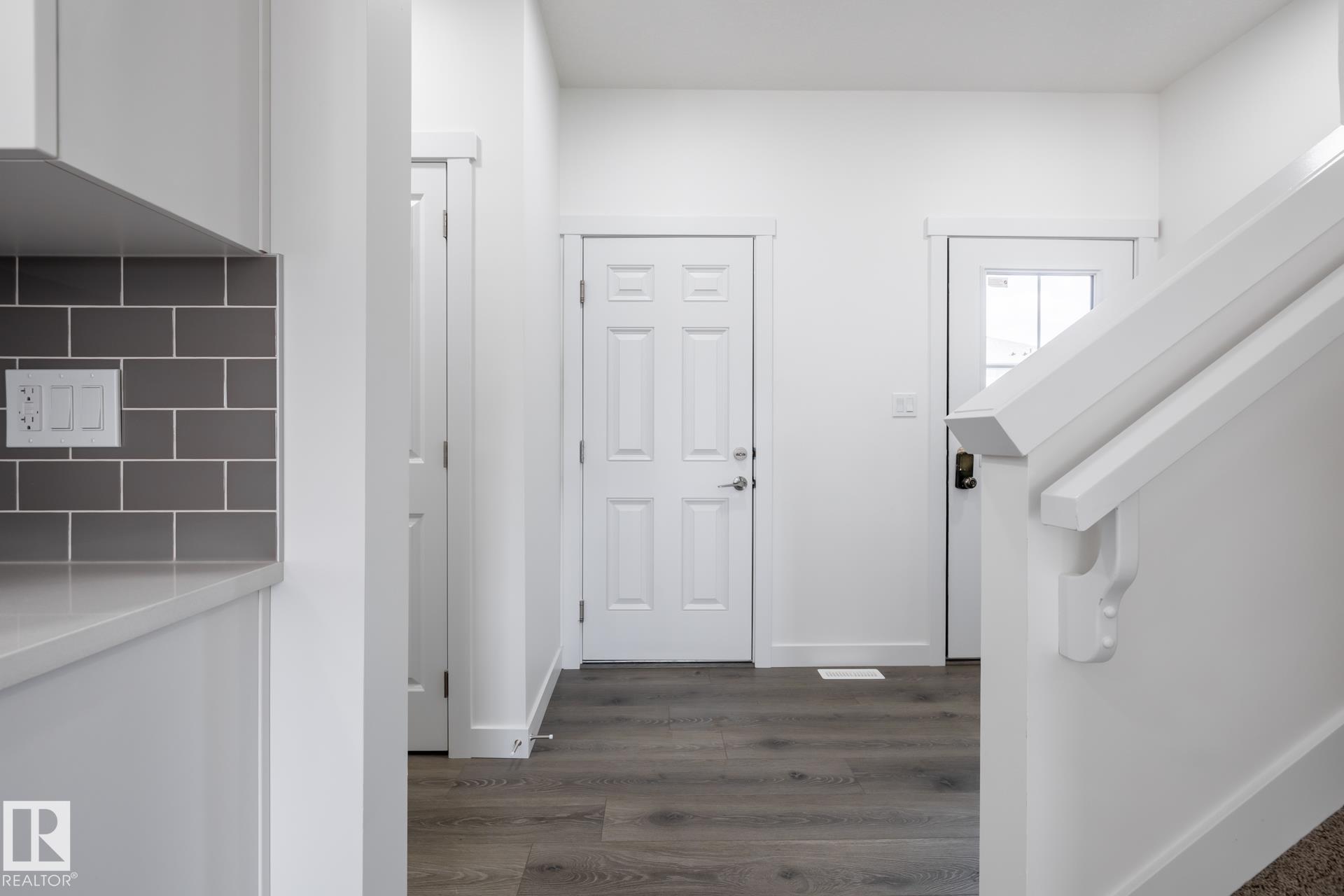 Photo 7 at 25 Renwyck Place, Fenwyck, Spruce Grove