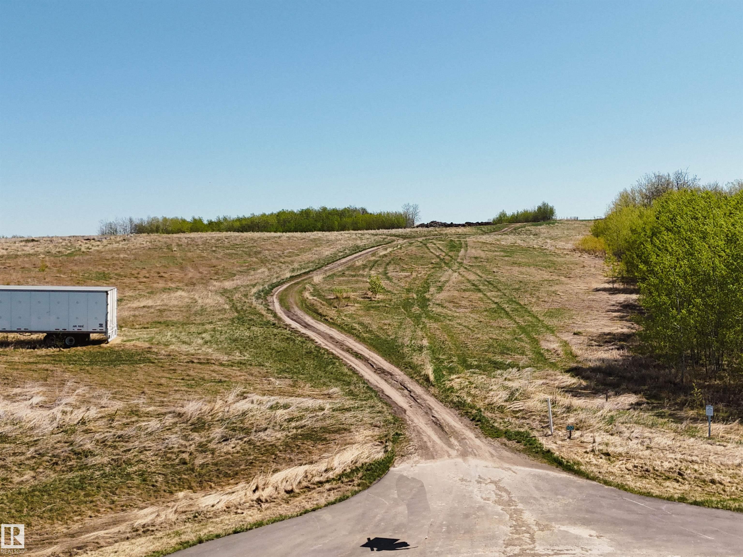 Photo 10 at 102 - 2307 Twp Road 522, West Point Estates, Rural Parkland County