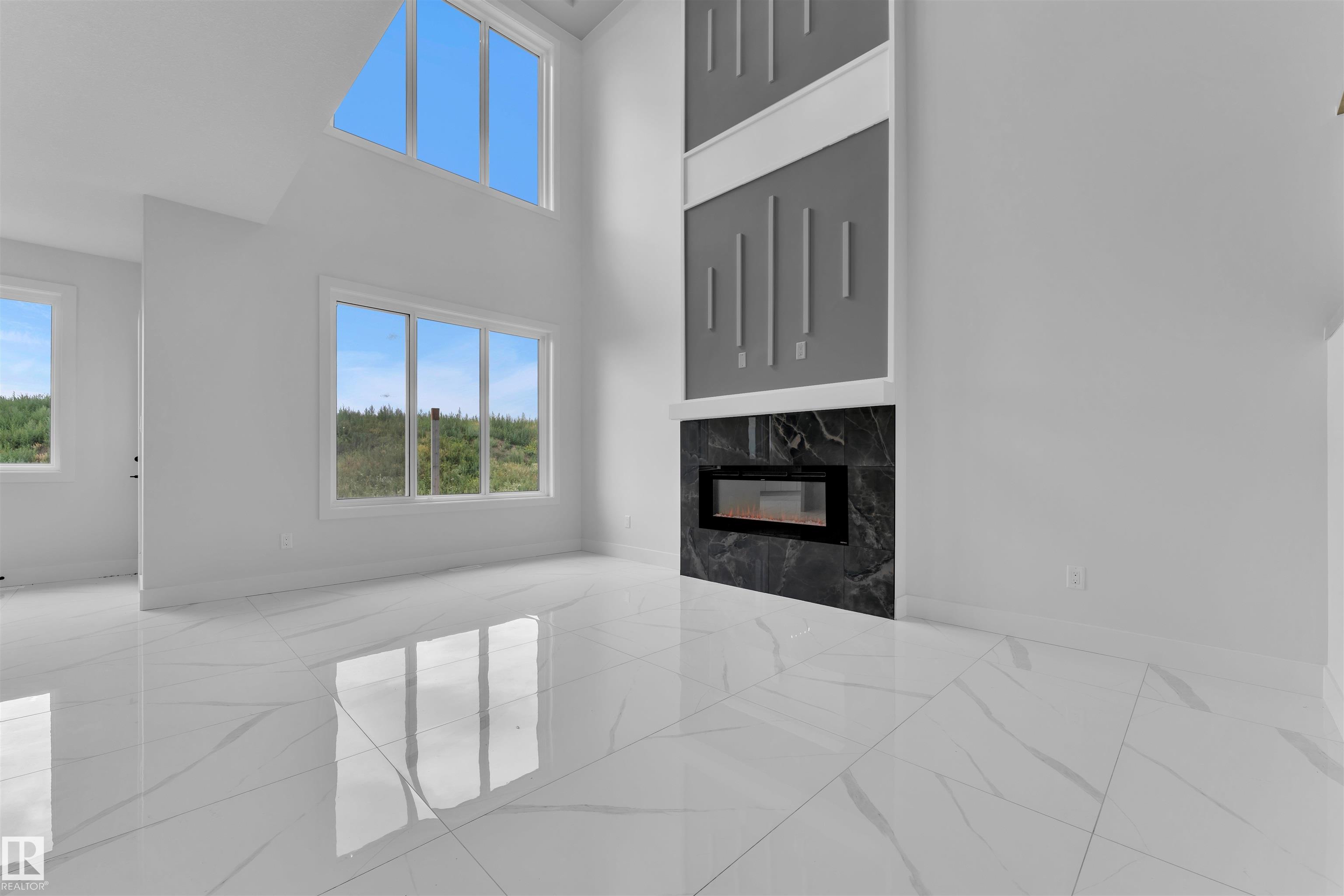 http://cdnparap120.paragonrels.com/ParagonImages/Property/p12/RAE/225365055/20/0/0/eaad6a3d9239556dd17122822a67995f/1/b9fd1c1014acc36d0c4b76ae5338a9f0/225365055-1ff1015c-97a7-412b-b073-da899a74d7b7.JPG