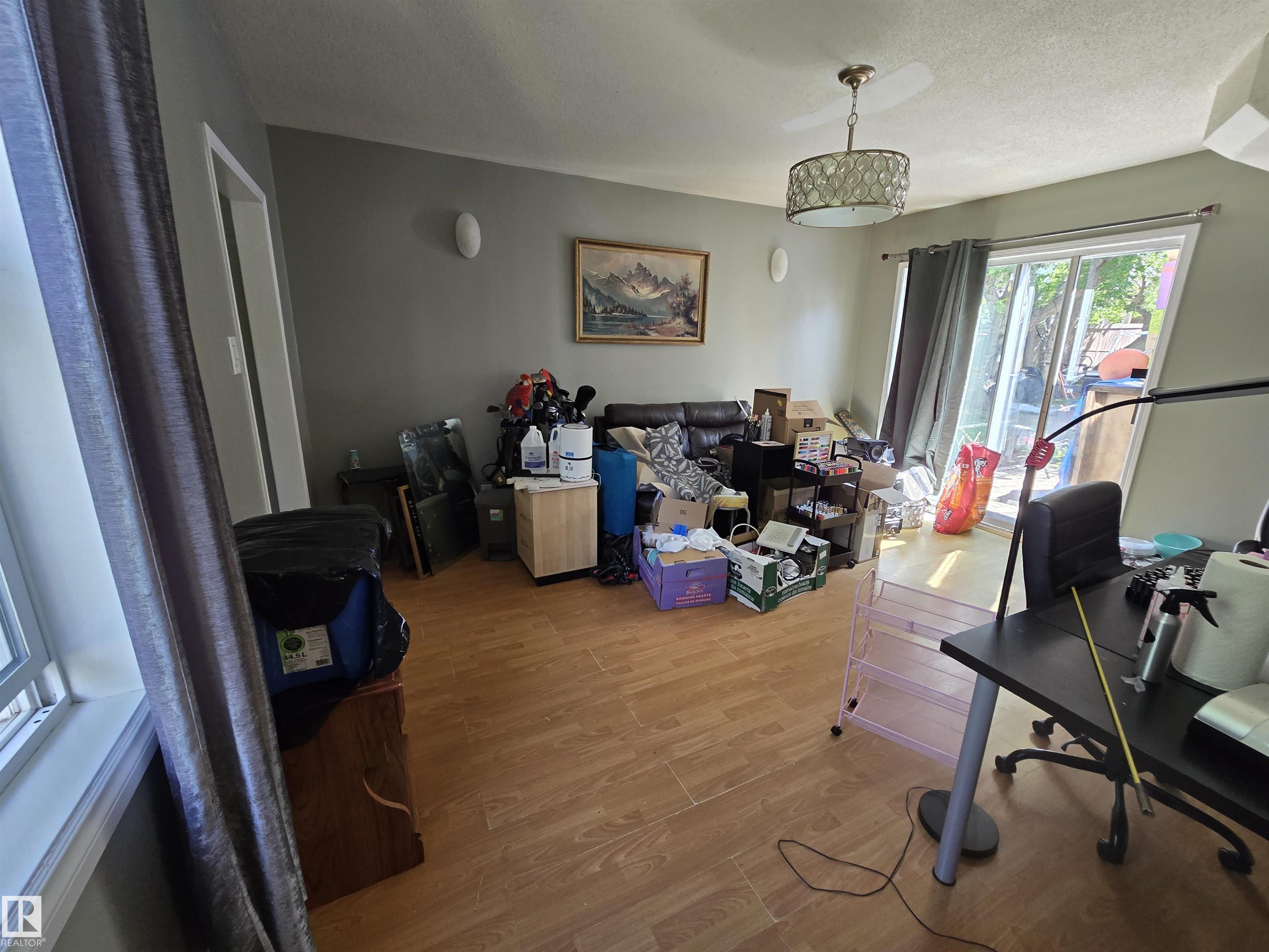 Photo 9 at 10013 97 Avenue, Sherridon Heights, Fort Saskatchewan