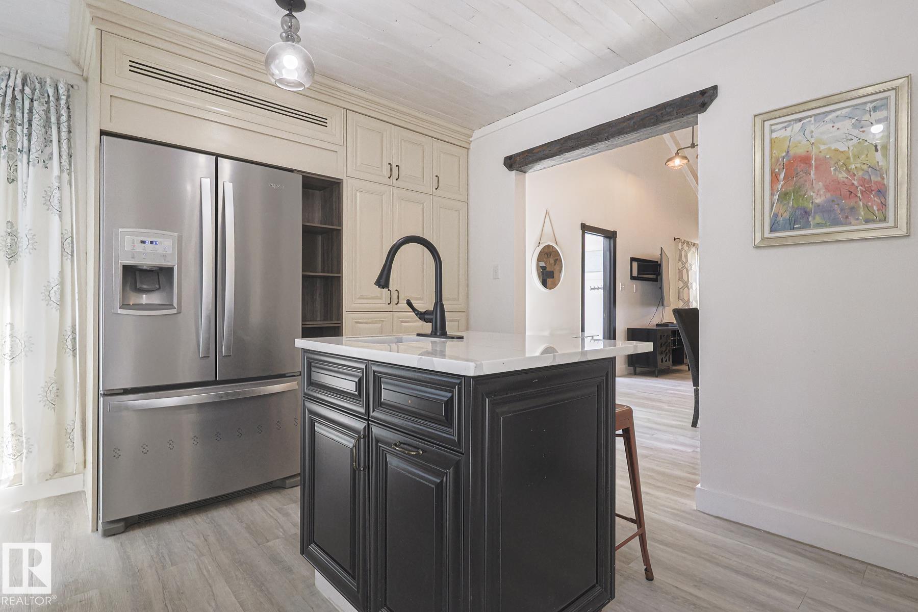 Photo 12 at 9 Gibbons Avenue, Kapasiwin, Rural Parkland County