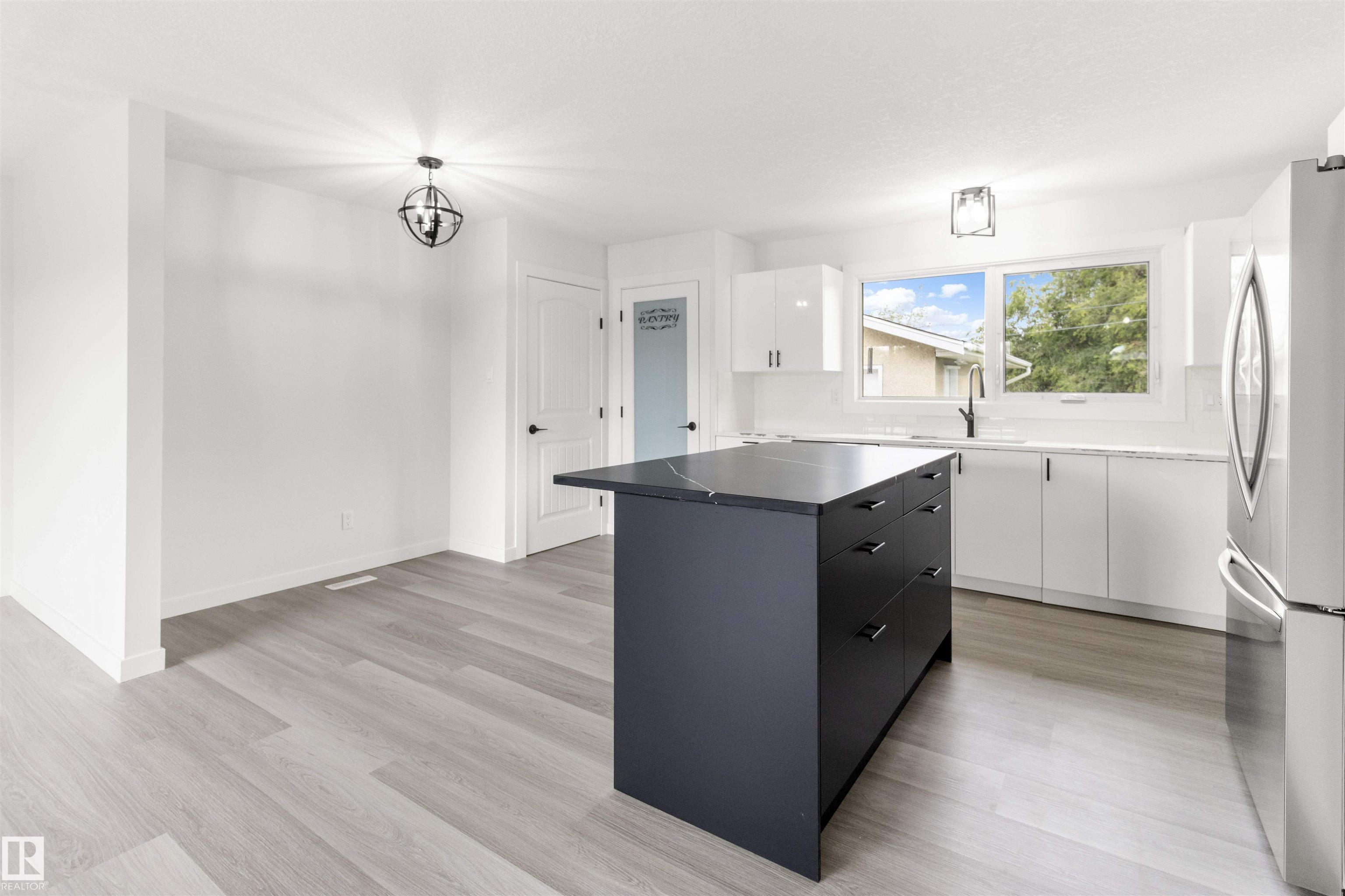 Photo 15 at 875 Juniper Avenue, Sherwood Heights, Sherwood Park