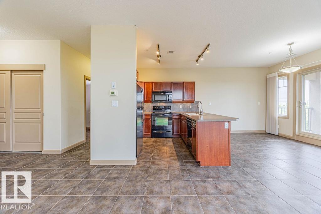 Photo 11 at 404 - 501 Palisades Way, Centennial Village, Sherwood Park