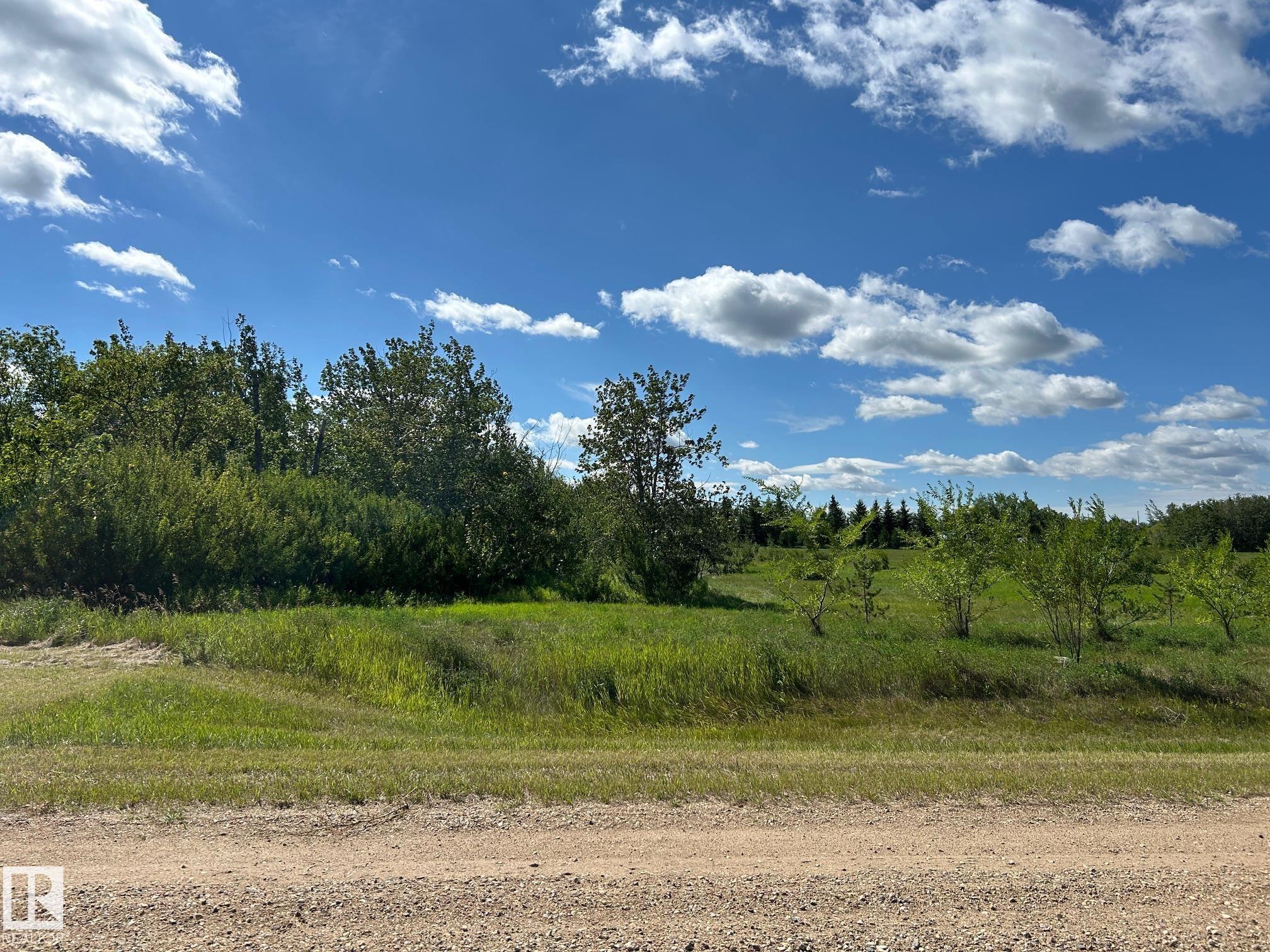 Photo 13 at 208 Oak Street, Pinewood, Rural Sturgeon County