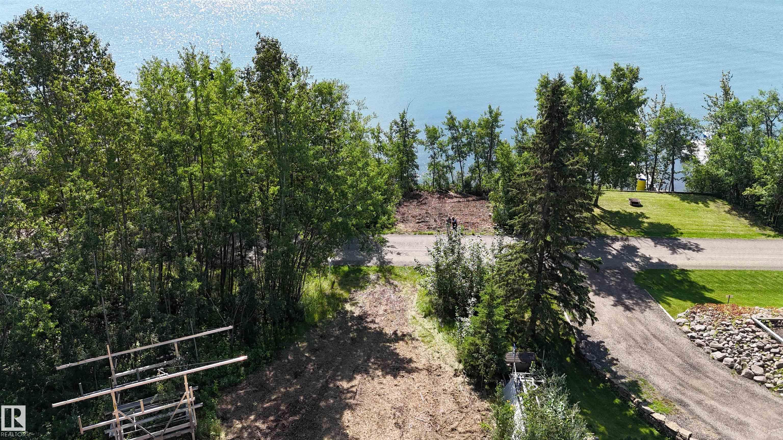 Photo 18 at 4020 - 47436 Rge Road 15, Mission Beach, Rural Leduc County