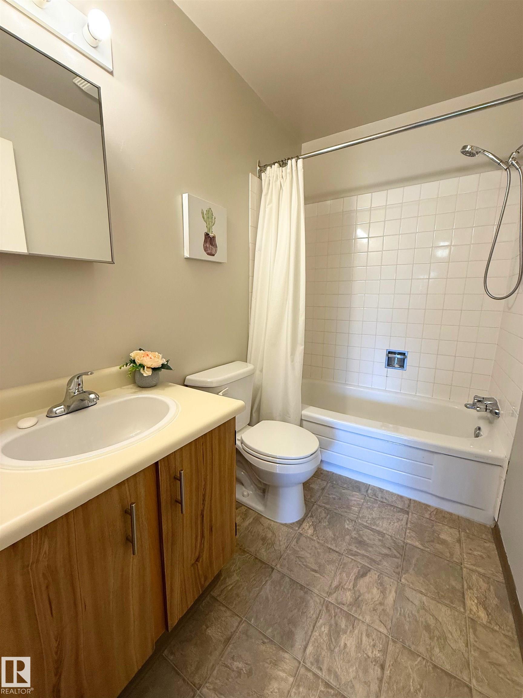 Photo 10 at 303 - 10842 107 Street NW, Central Mcdougall, Edmonton