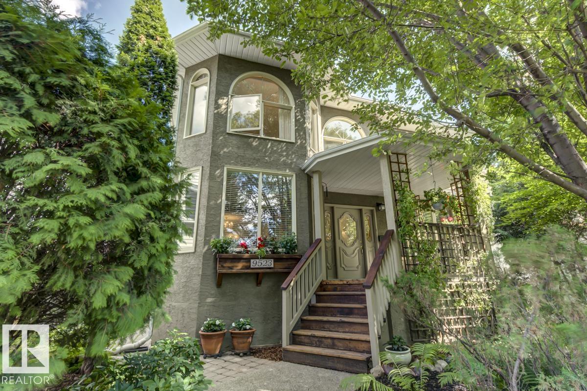 Photo 2 at 9523 101 Street NW, Rossdale, Edmonton