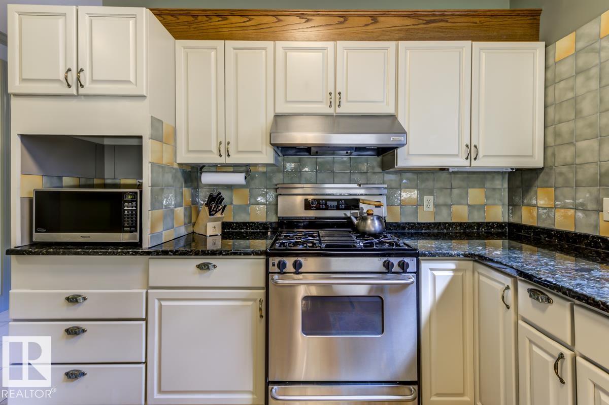 Photo 19 at 9523 101 Street NW, Rossdale, Edmonton