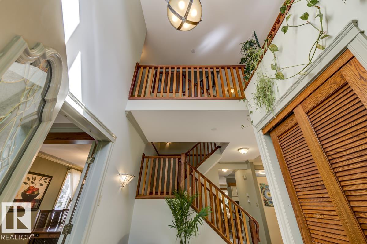 Photo 8 at 9523 101 Street NW, Rossdale, Edmonton