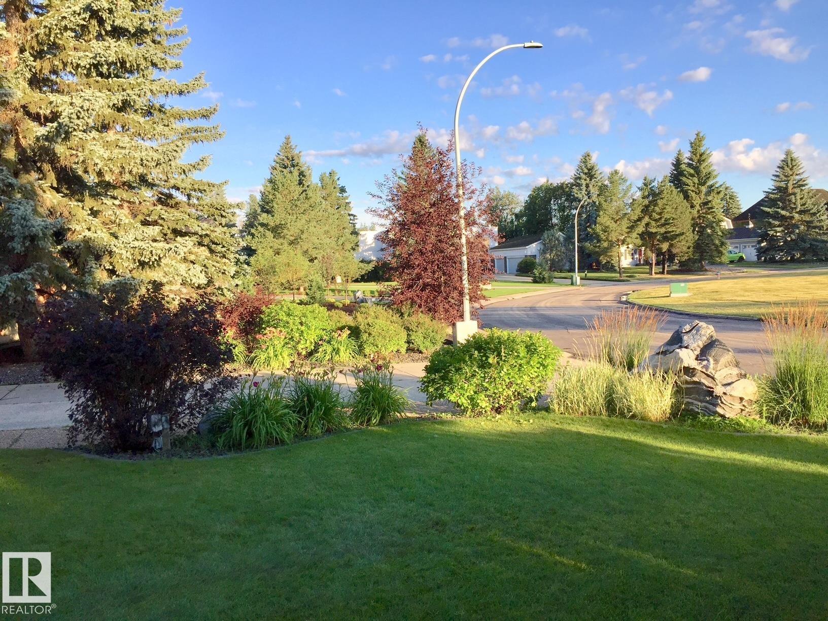 Photo 41 at 23 Westbrook Drive NW, Westbrook Estate, Edmonton