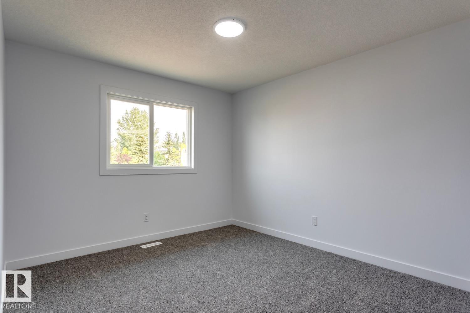 Photo 28 at 29 Caledon Crescent, Copperhaven, Spruce Grove