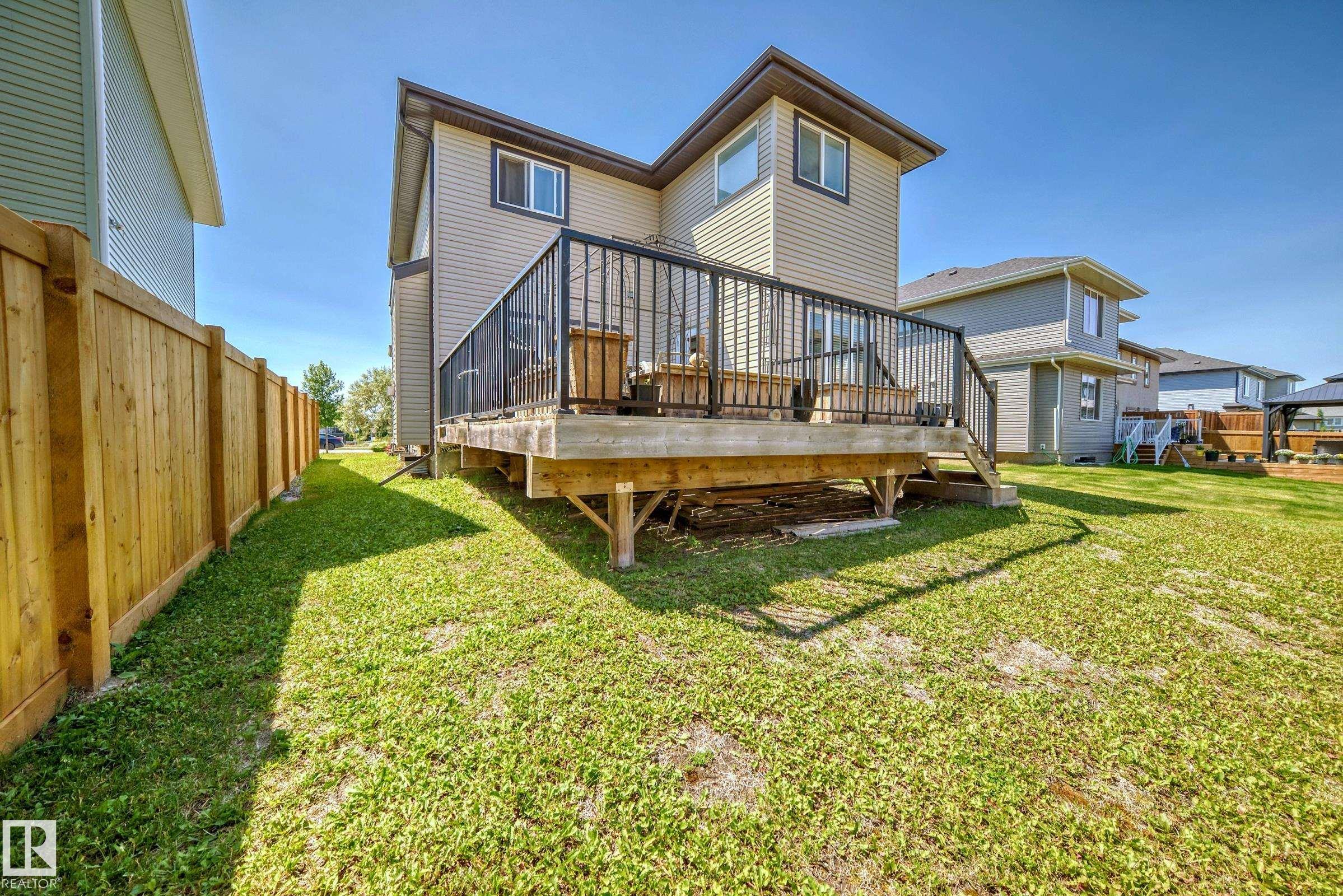 Photo 17 at 3808 Triomphe Bv, Triomphe Estates, Beaumont