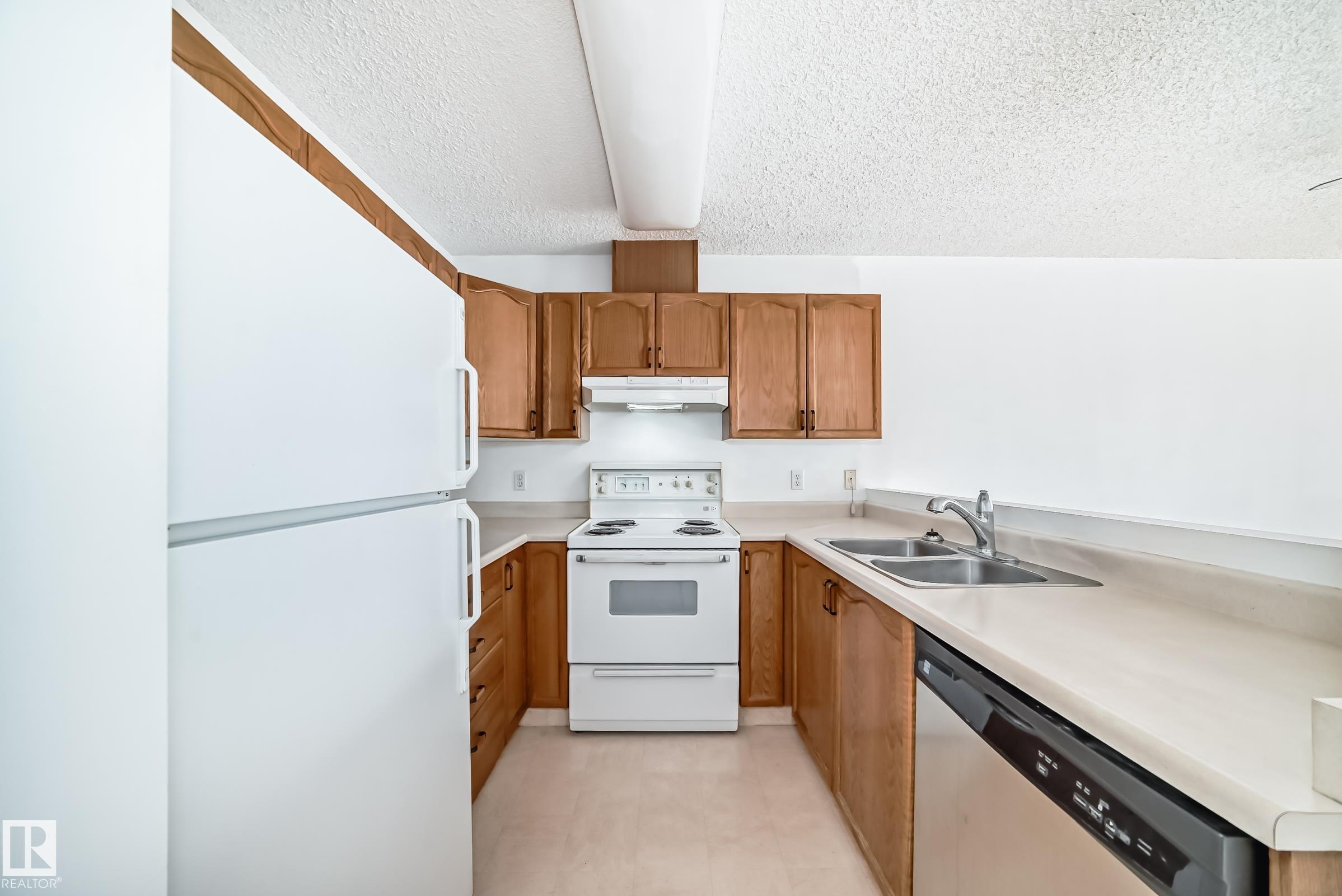 Photo 5 at 201 - 65 Gervais Road, Grandin, St. Albert