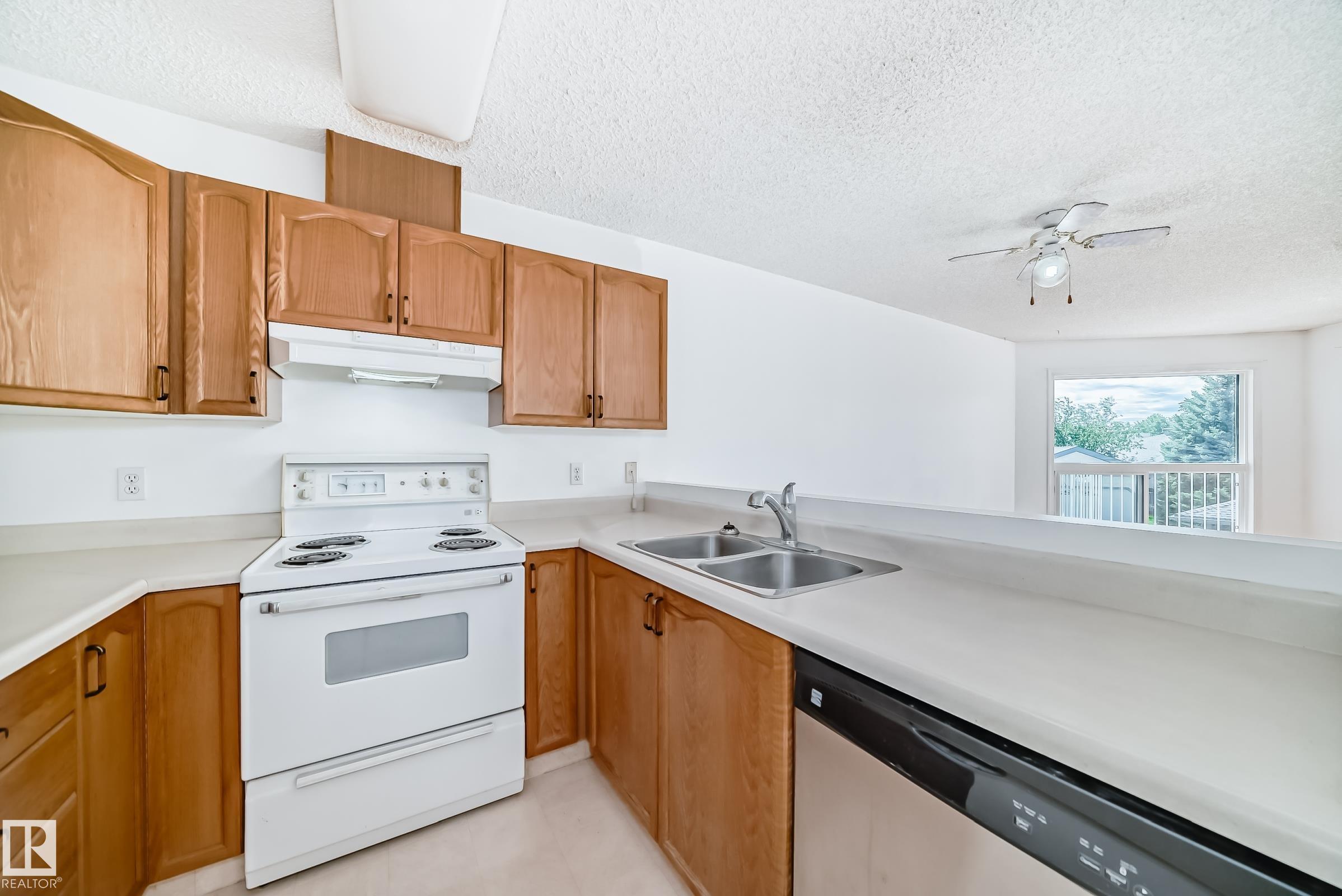 Photo 7 at 201 - 65 Gervais Road, Grandin, St. Albert