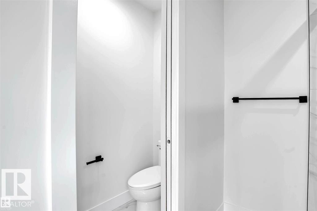 Photo 7 at 20 Resplendent Way, Riverside, St. Albert