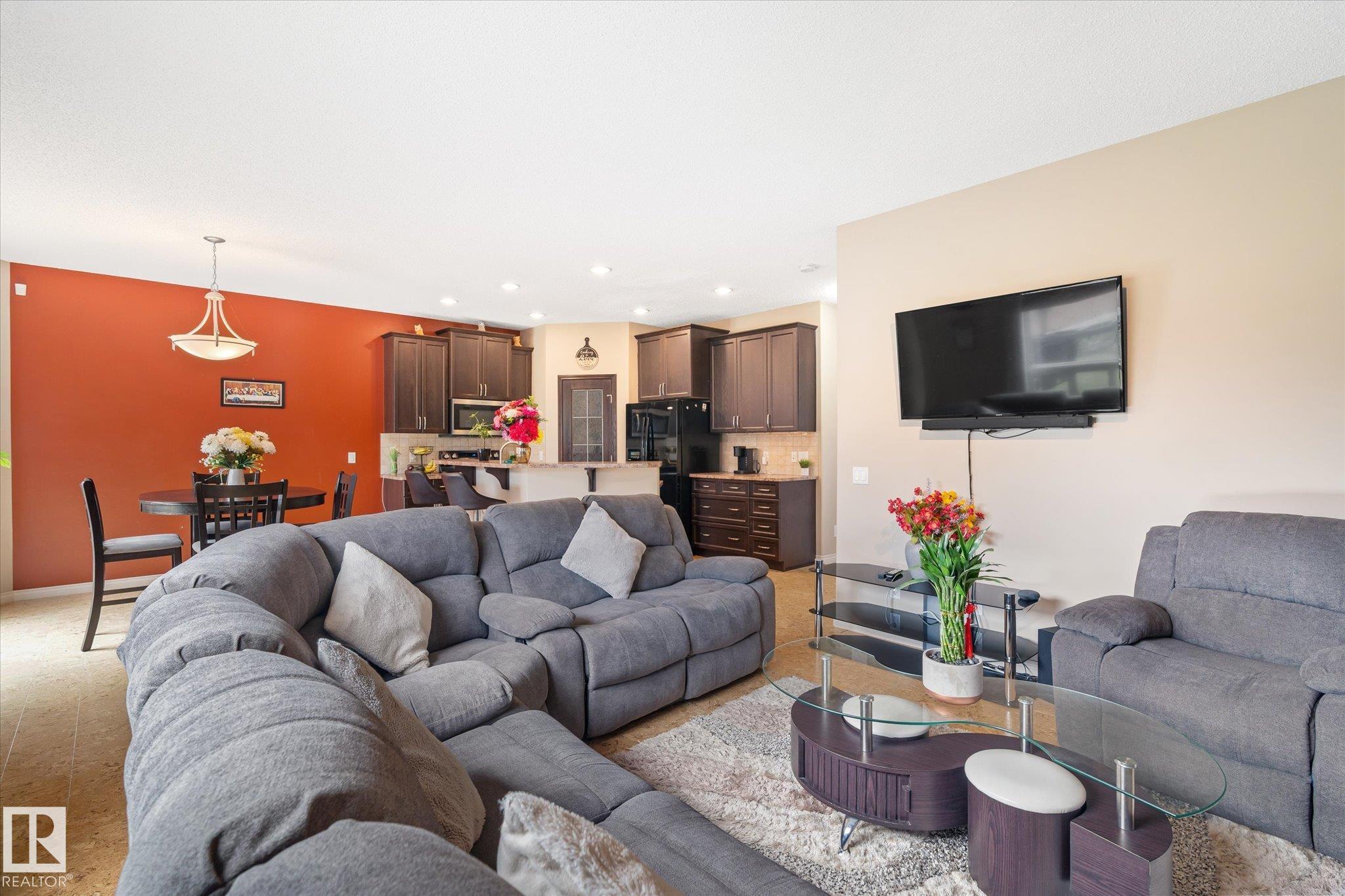 Photo 5 at 34 Norelle Terrace, North Ridge, St. Albert