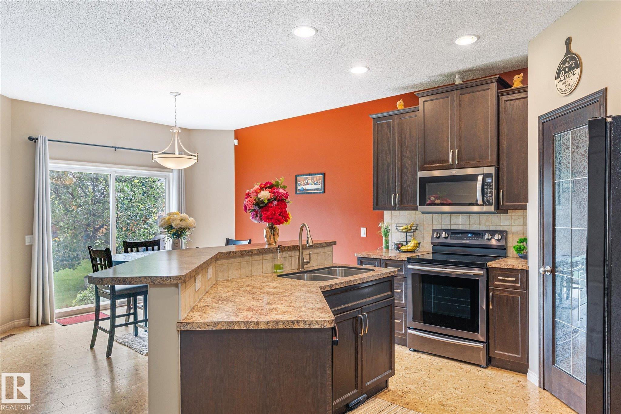 Photo 6 at 34 Norelle Terrace, North Ridge, St. Albert