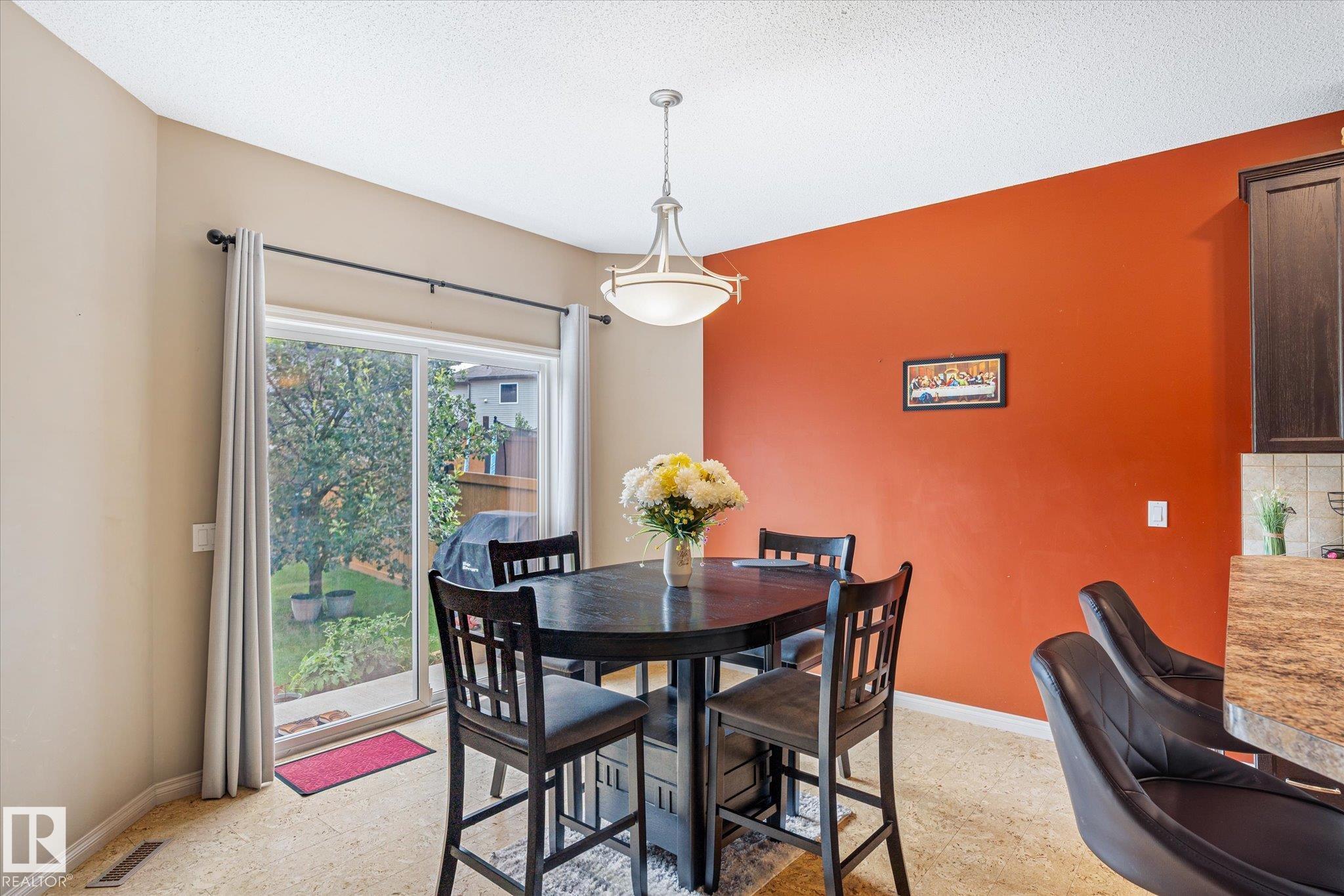 Photo 7 at 34 Norelle Terrace, North Ridge, St. Albert