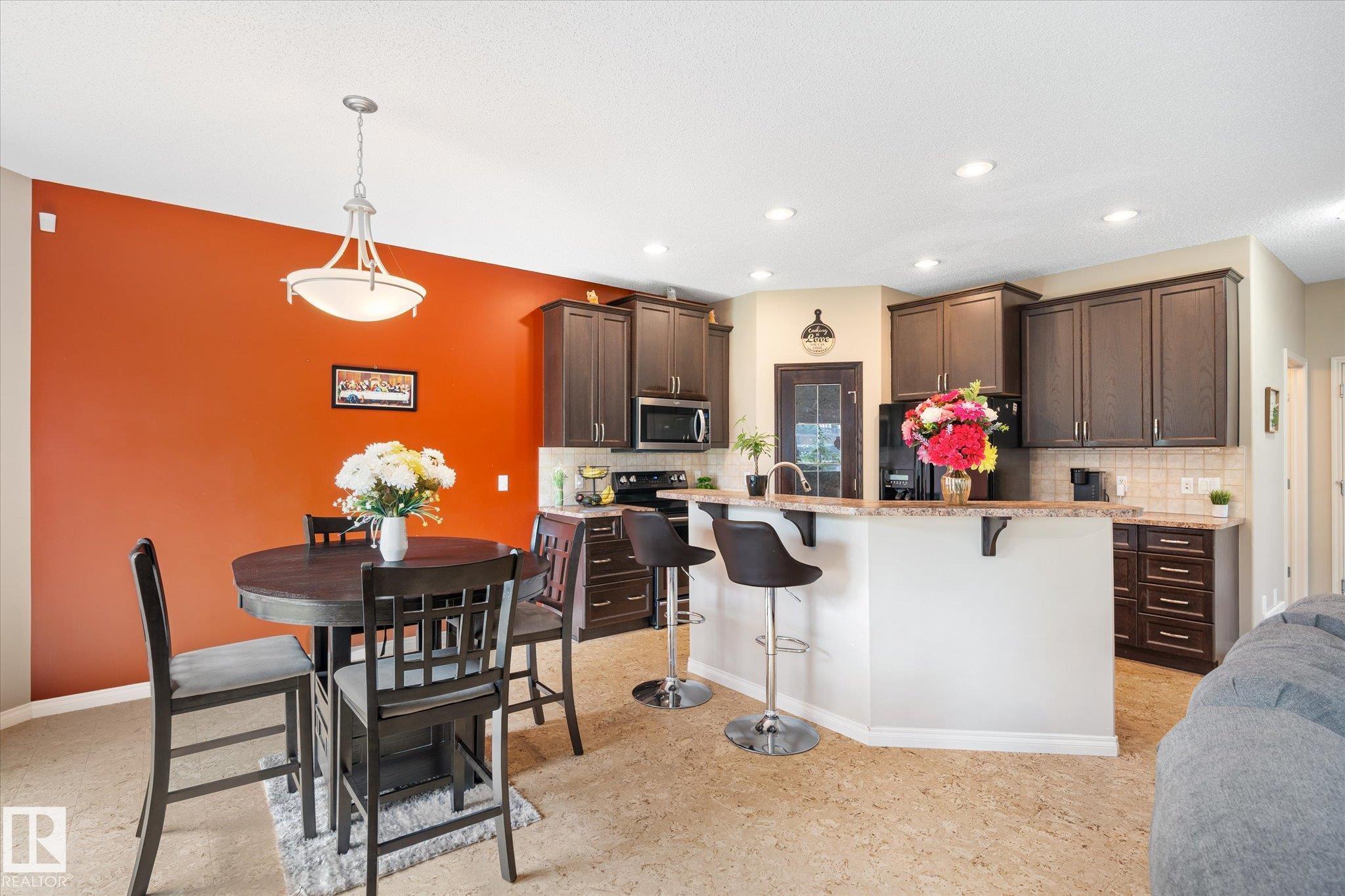 Photo 8 at 34 Norelle Terrace, North Ridge, St. Albert