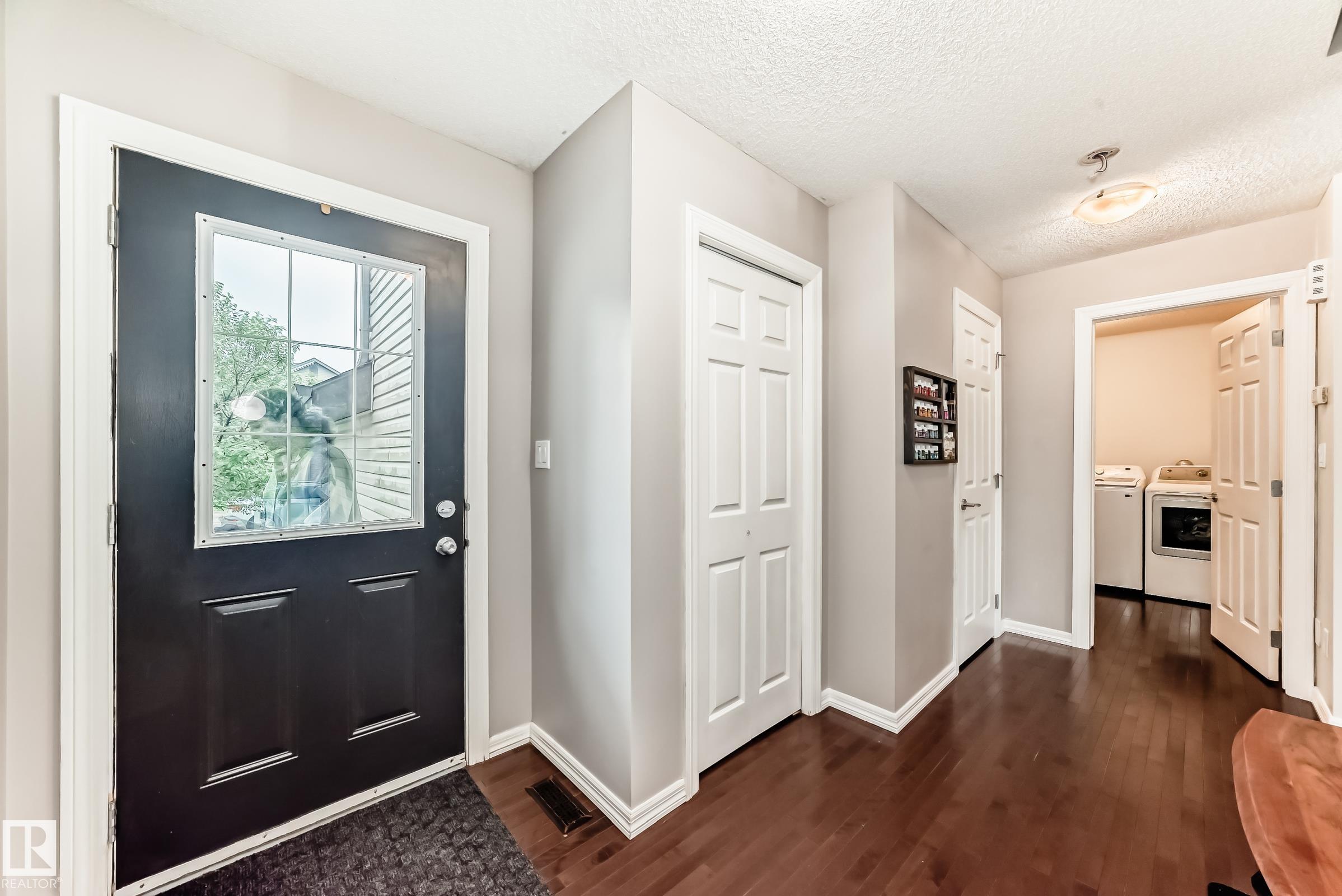 Photo 3 at 106 Rue Monique, Montalet, Beaumont