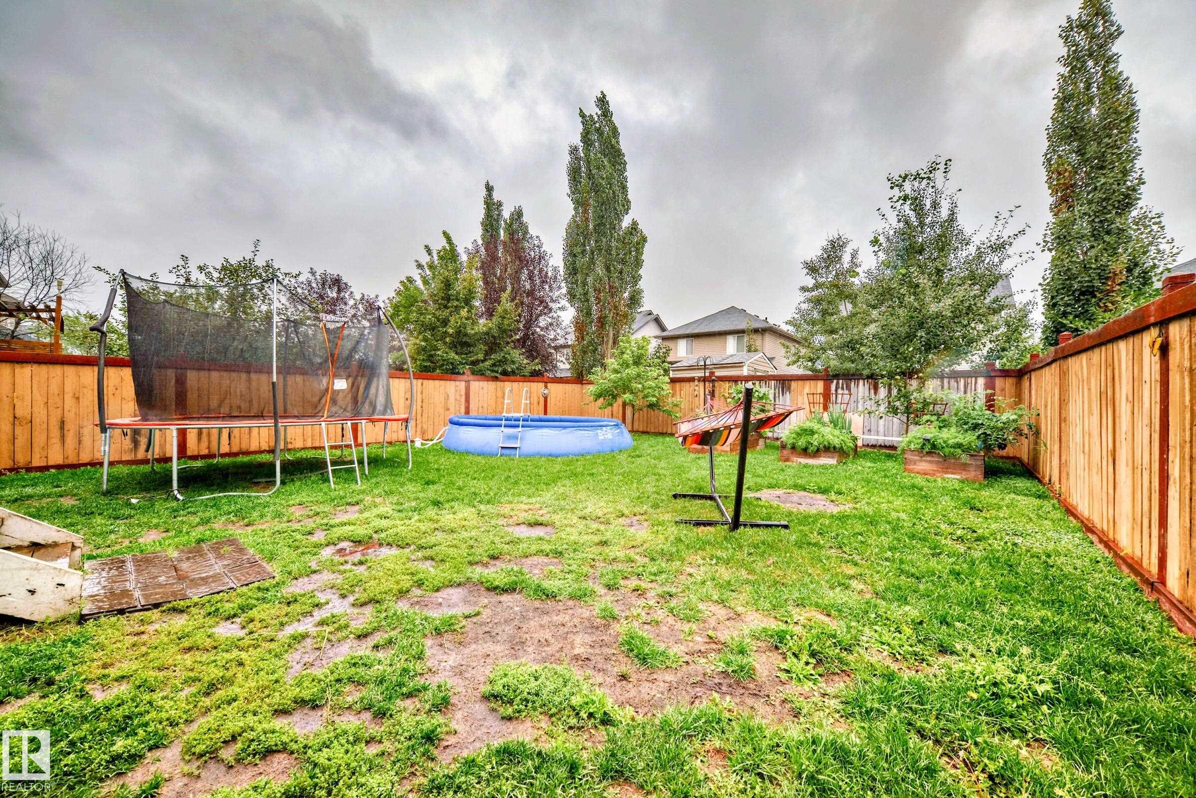 Photo 28 at 106 Rue Monique, Montalet, Beaumont