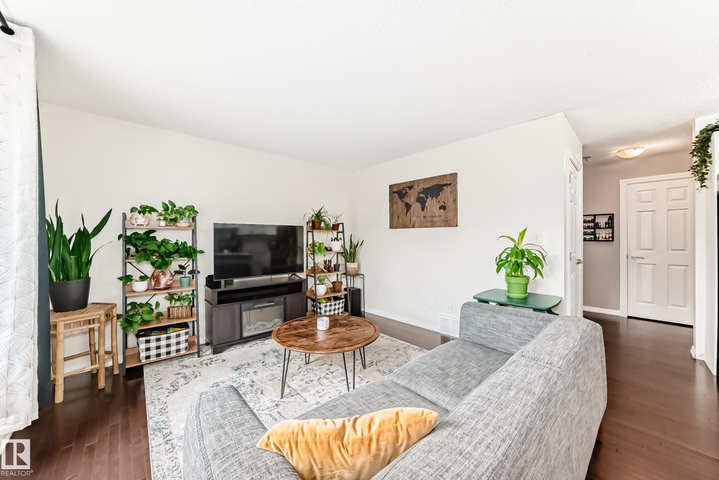 Photo 6 at 106 Rue Monique, Montalet, Beaumont