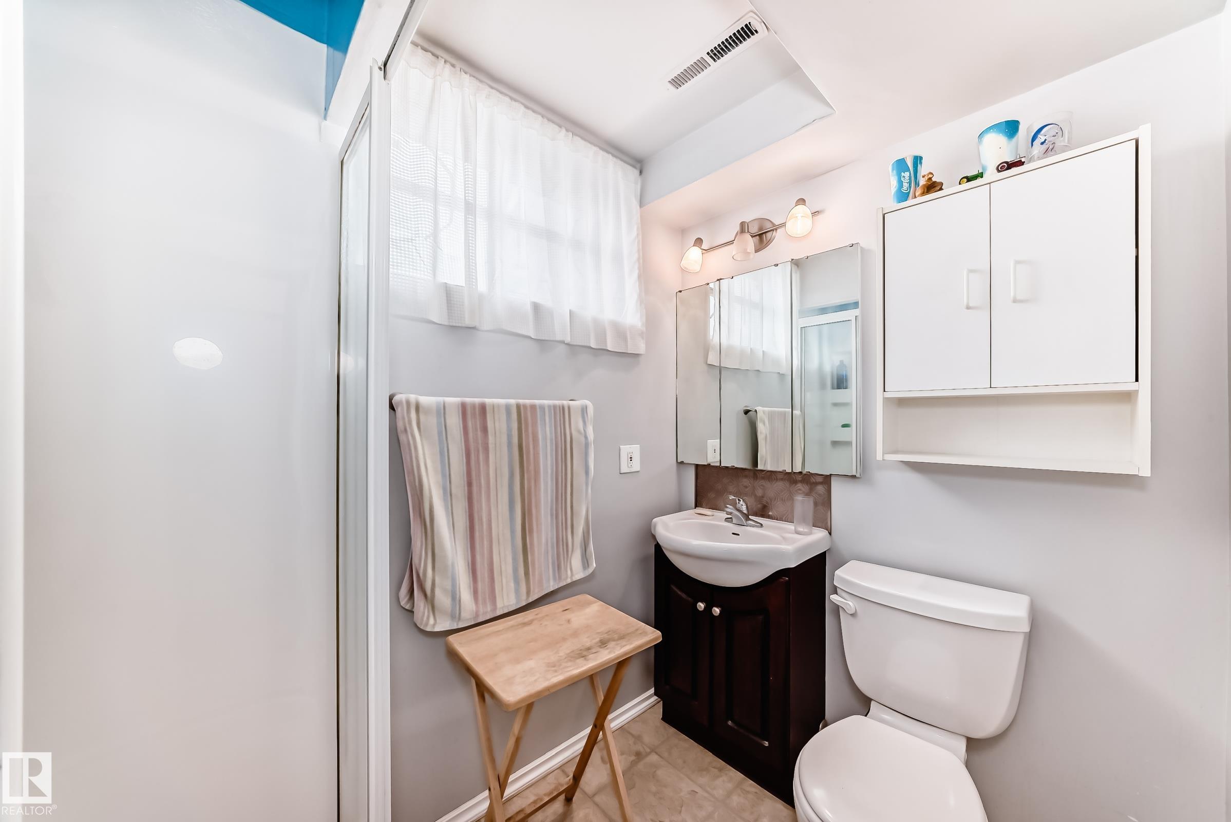 Photo 30 at 6504 109b Avenue NW, Capilano, Edmonton