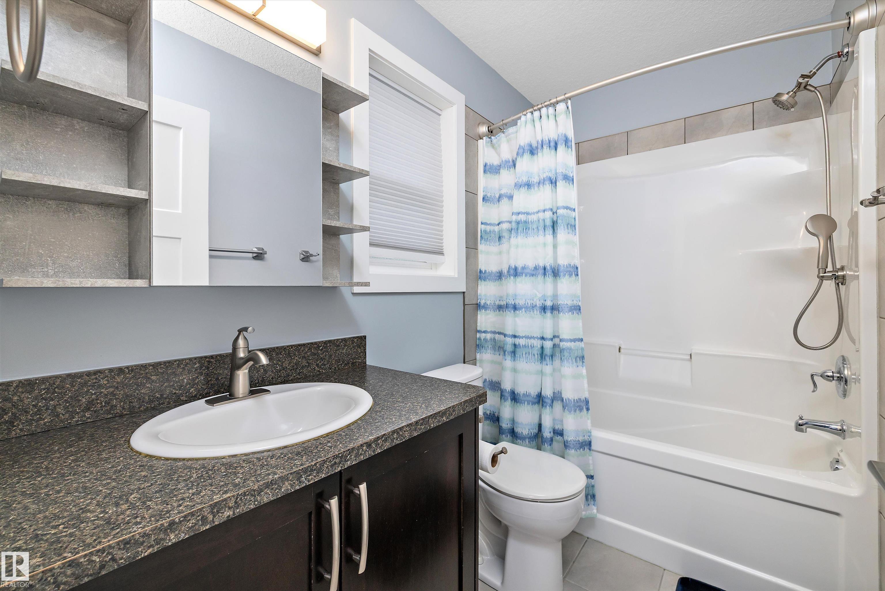 Photo 21 at 2 Roseberry Lane, South Fort, Fort Saskatchewan