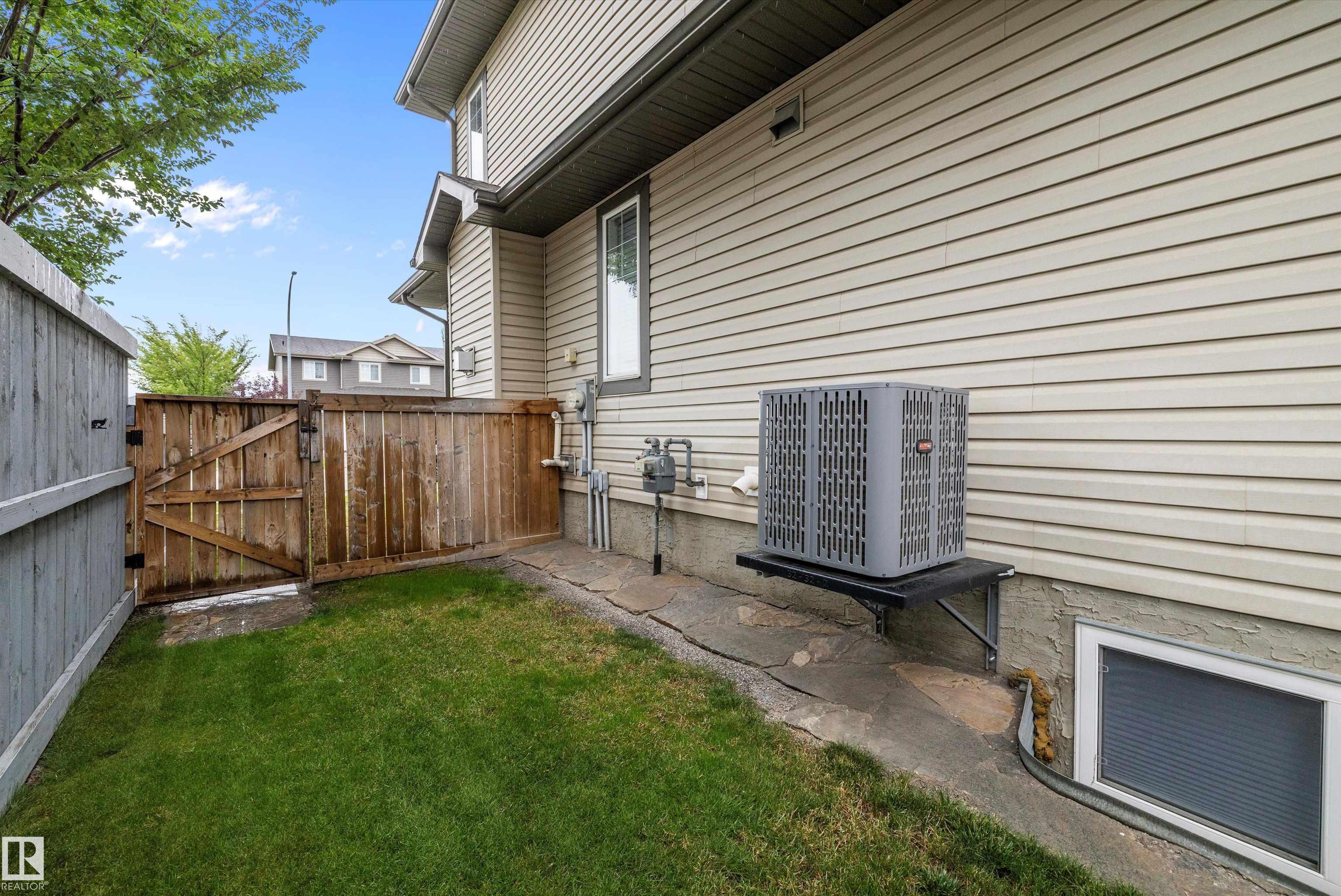 Photo 36 at 2 Roseberry Lane, South Fort, Fort Saskatchewan