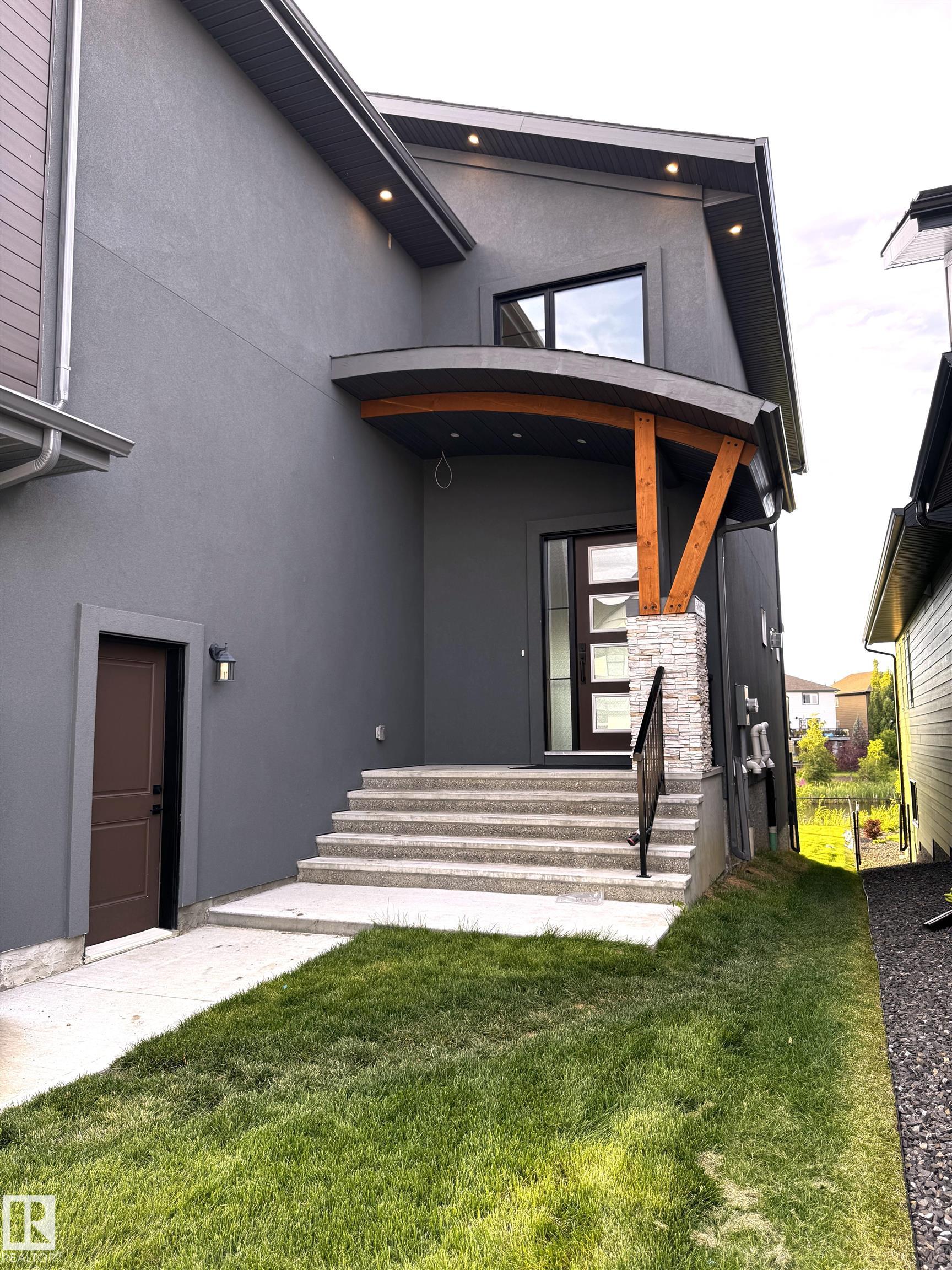 Photo 6 at 162 Edgewater Circle, Southfork, Leduc