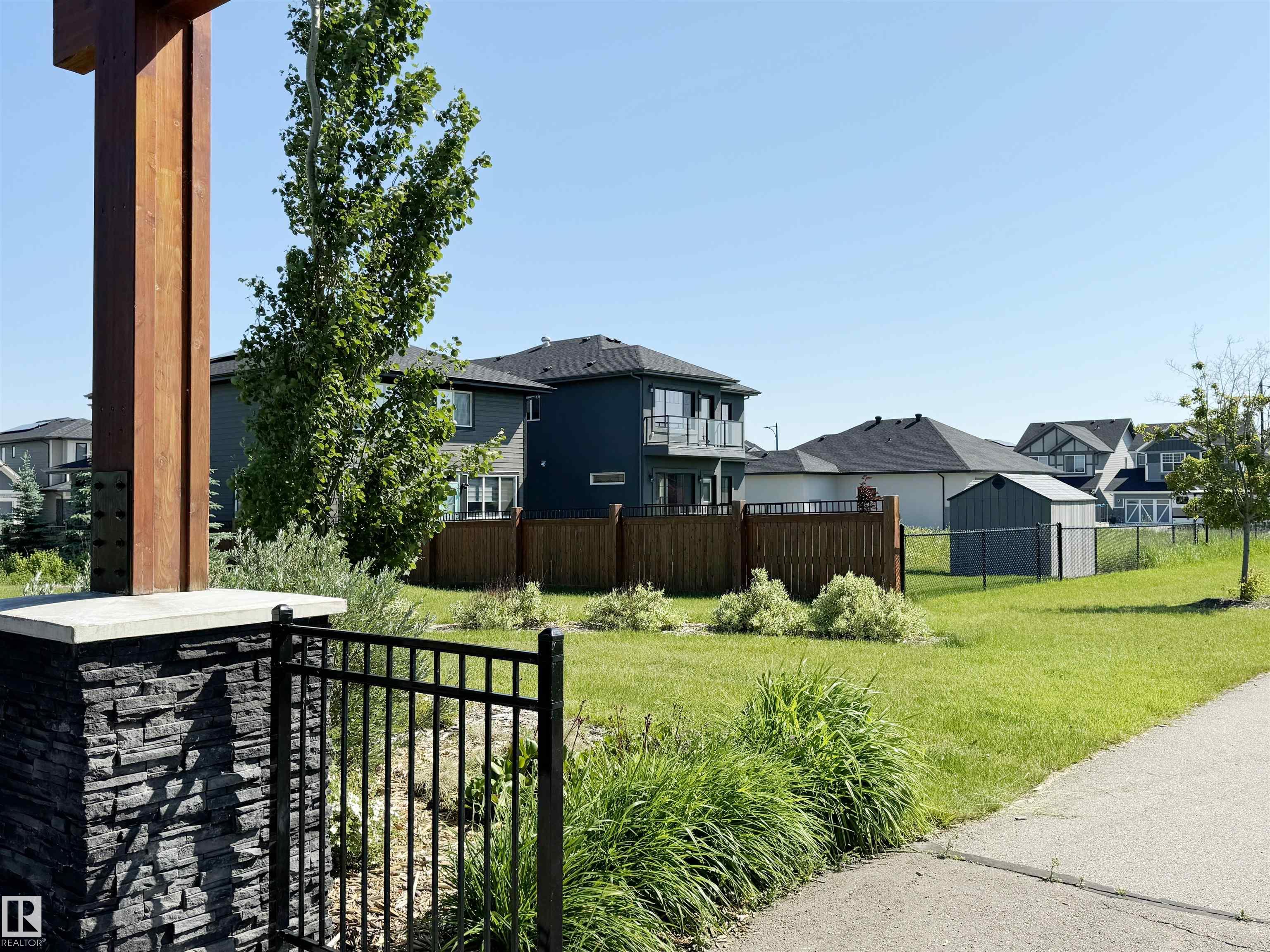 Photo 51 at 162 Edgewater Circle, Southfork, Leduc