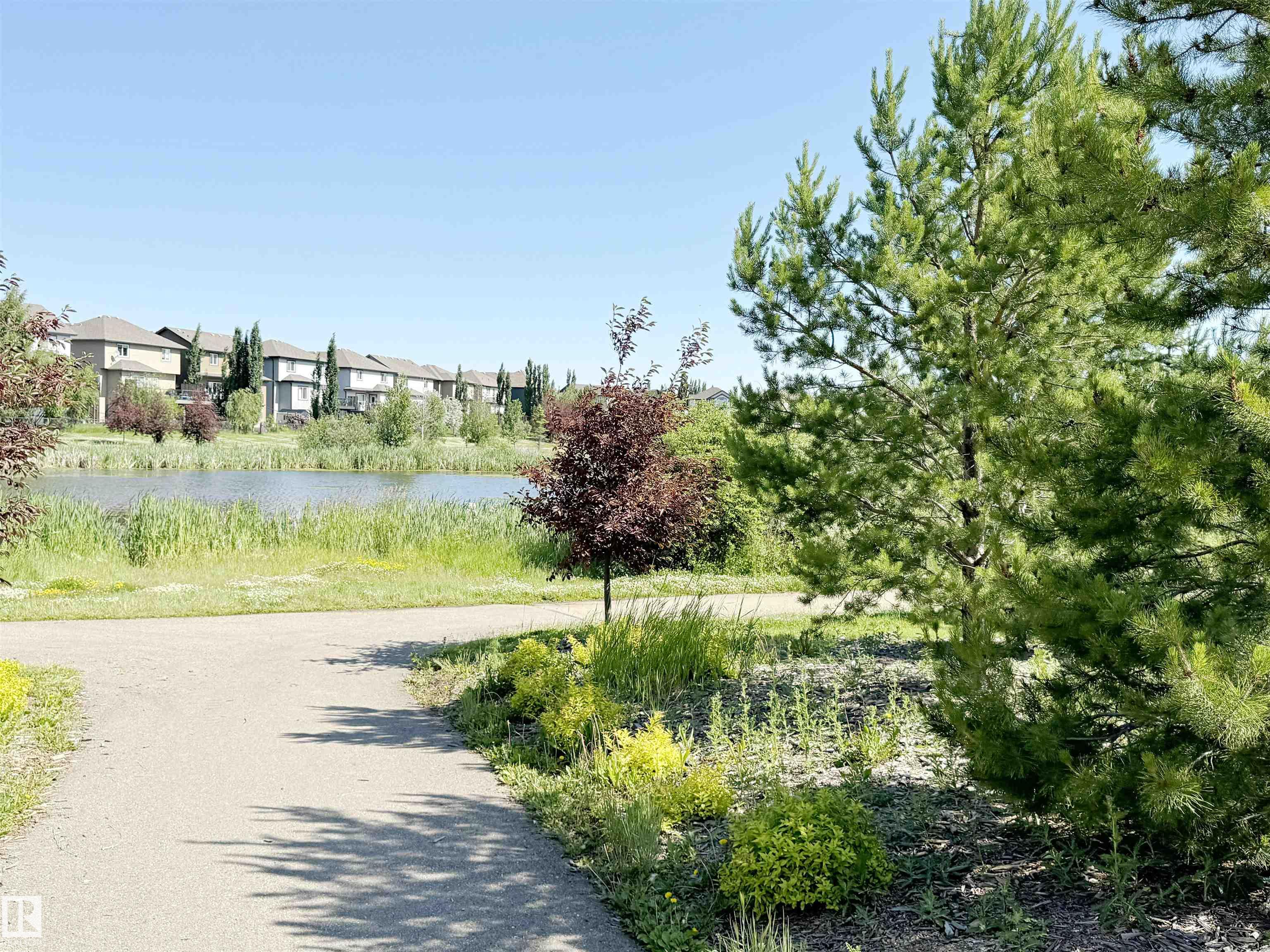 Photo 57 at 162 Edgewater Circle, Southfork, Leduc