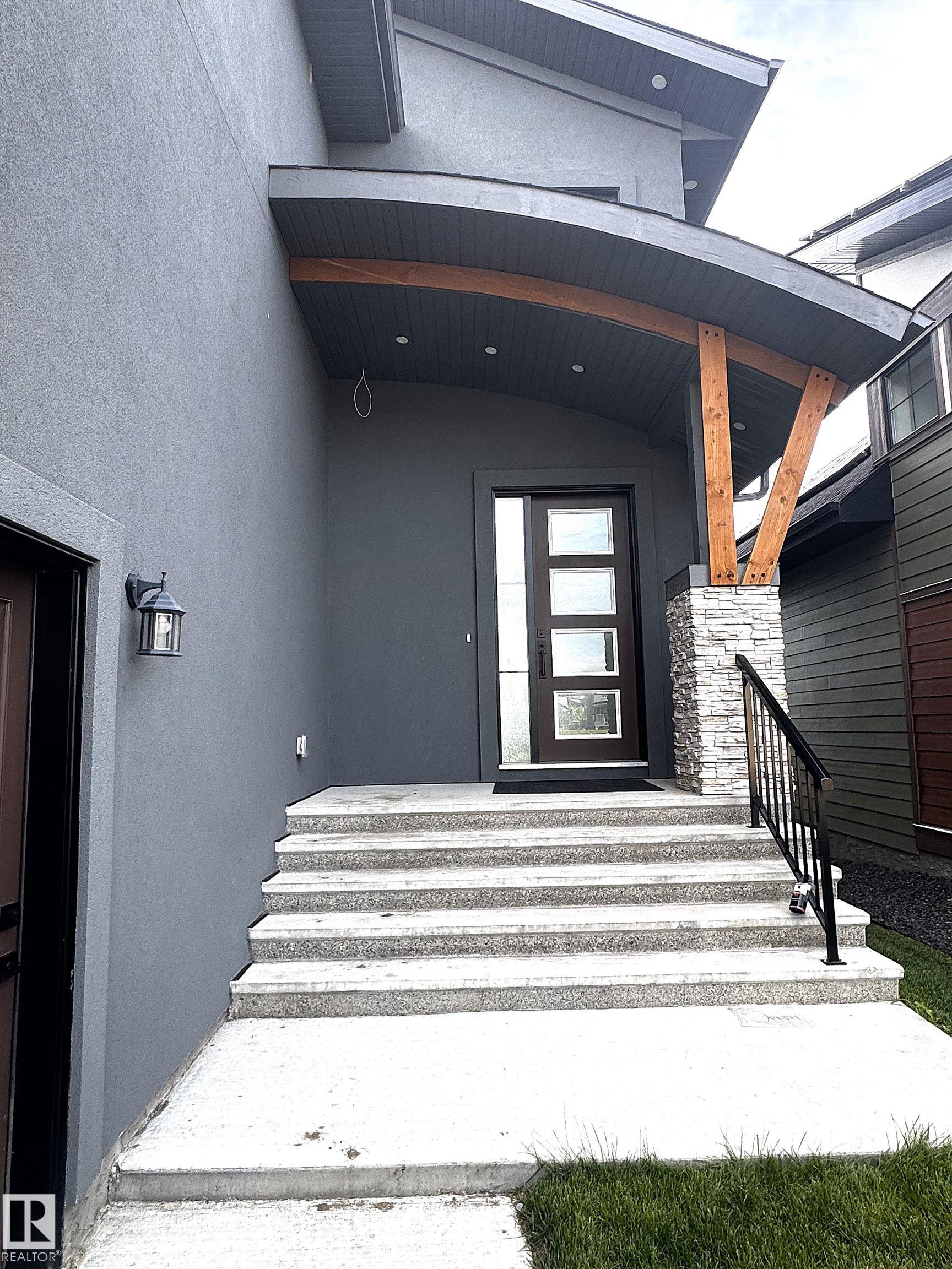 Photo 7 at 162 Edgewater Circle, Southfork, Leduc