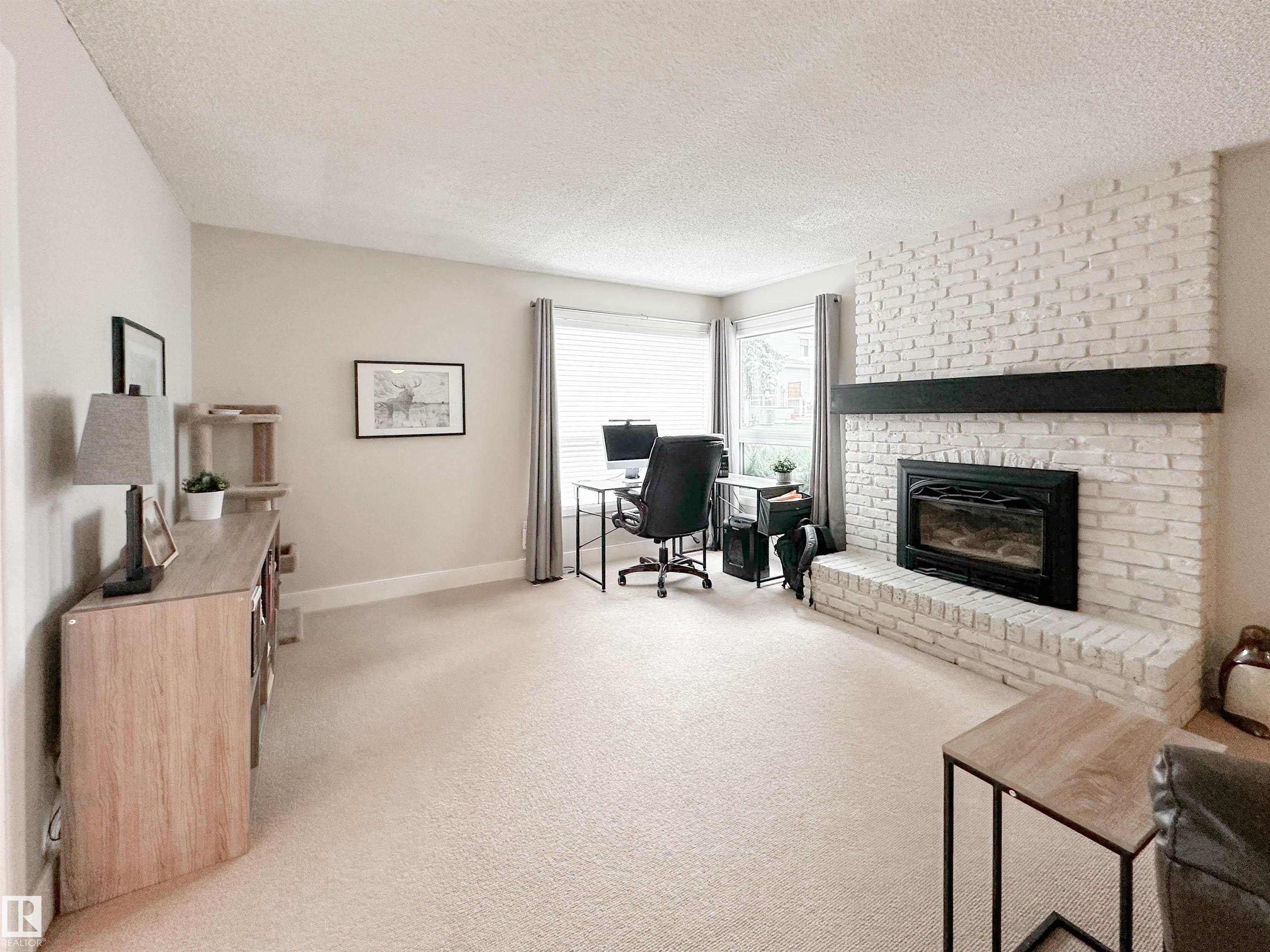 Photo 19 at 8 Whiteoaks Estates, Woodlands, St. Albert
