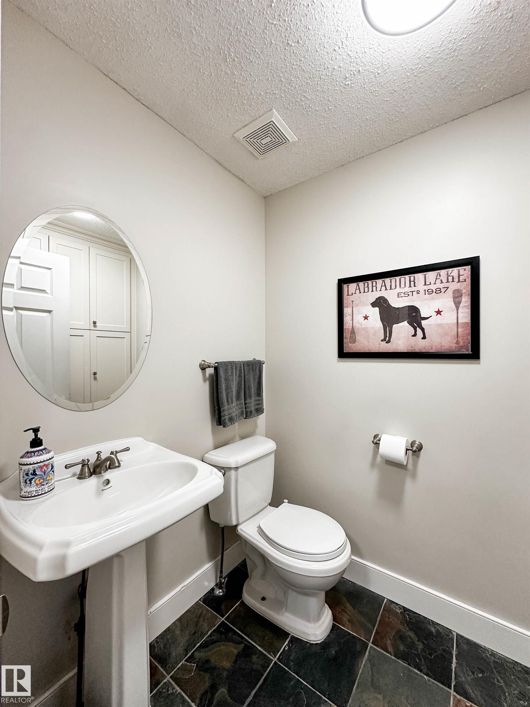 Photo 22 at 8 Whiteoaks Estates, Woodlands, St. Albert