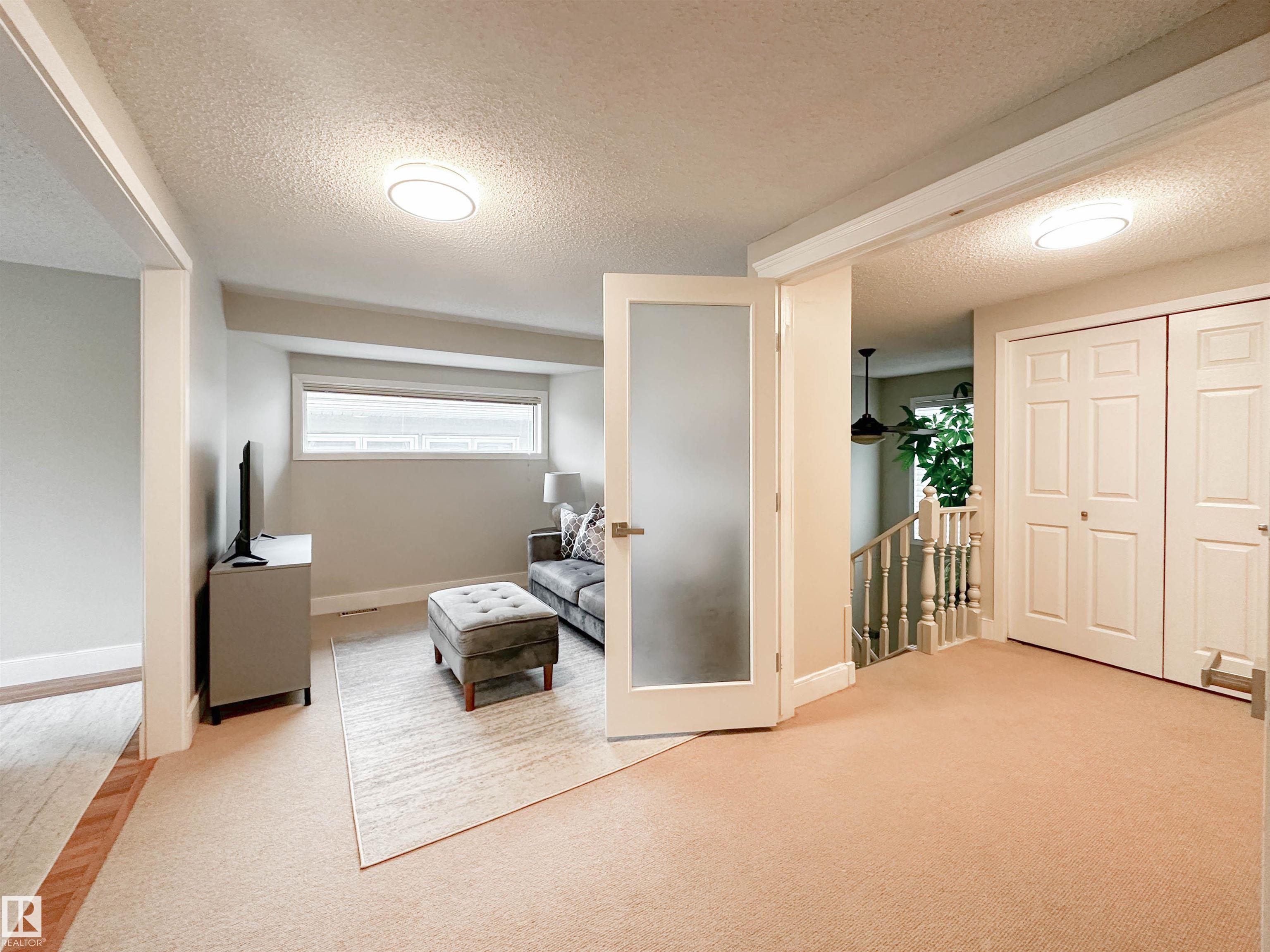 Photo 31 at 8 Whiteoaks Estates, Woodlands, St. Albert