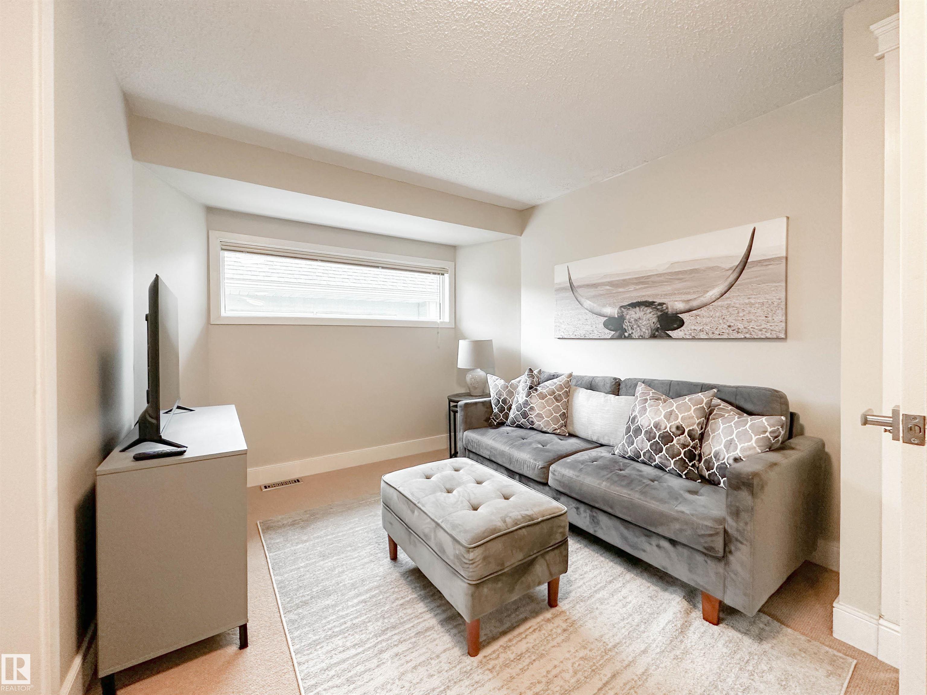 Photo 38 at 8 Whiteoaks Estates, Woodlands, St. Albert