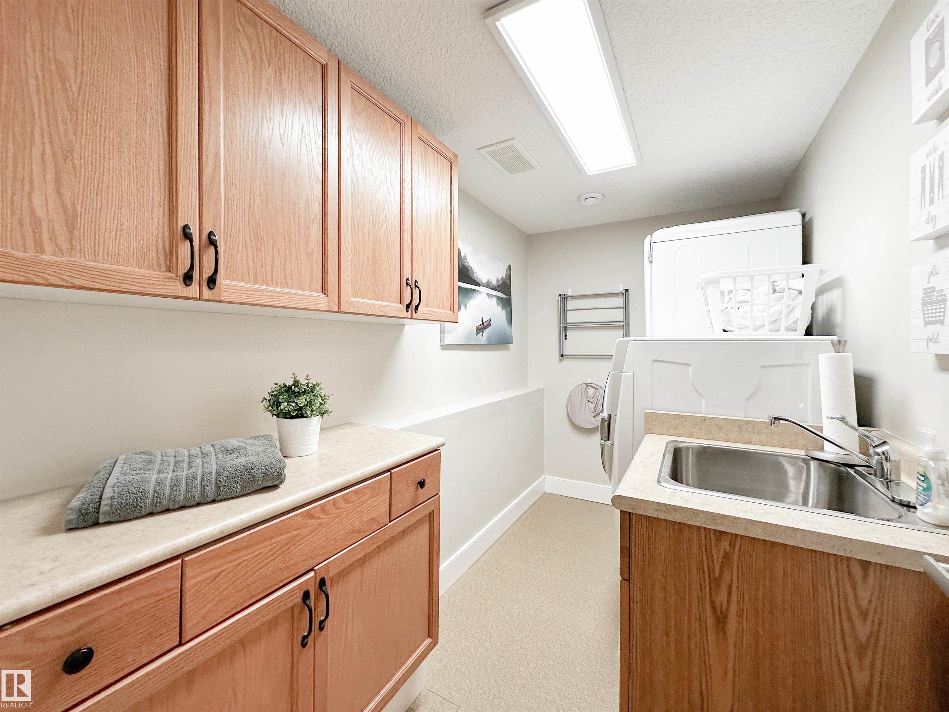 Photo 52 at 8 Whiteoaks Estates, Woodlands, St. Albert