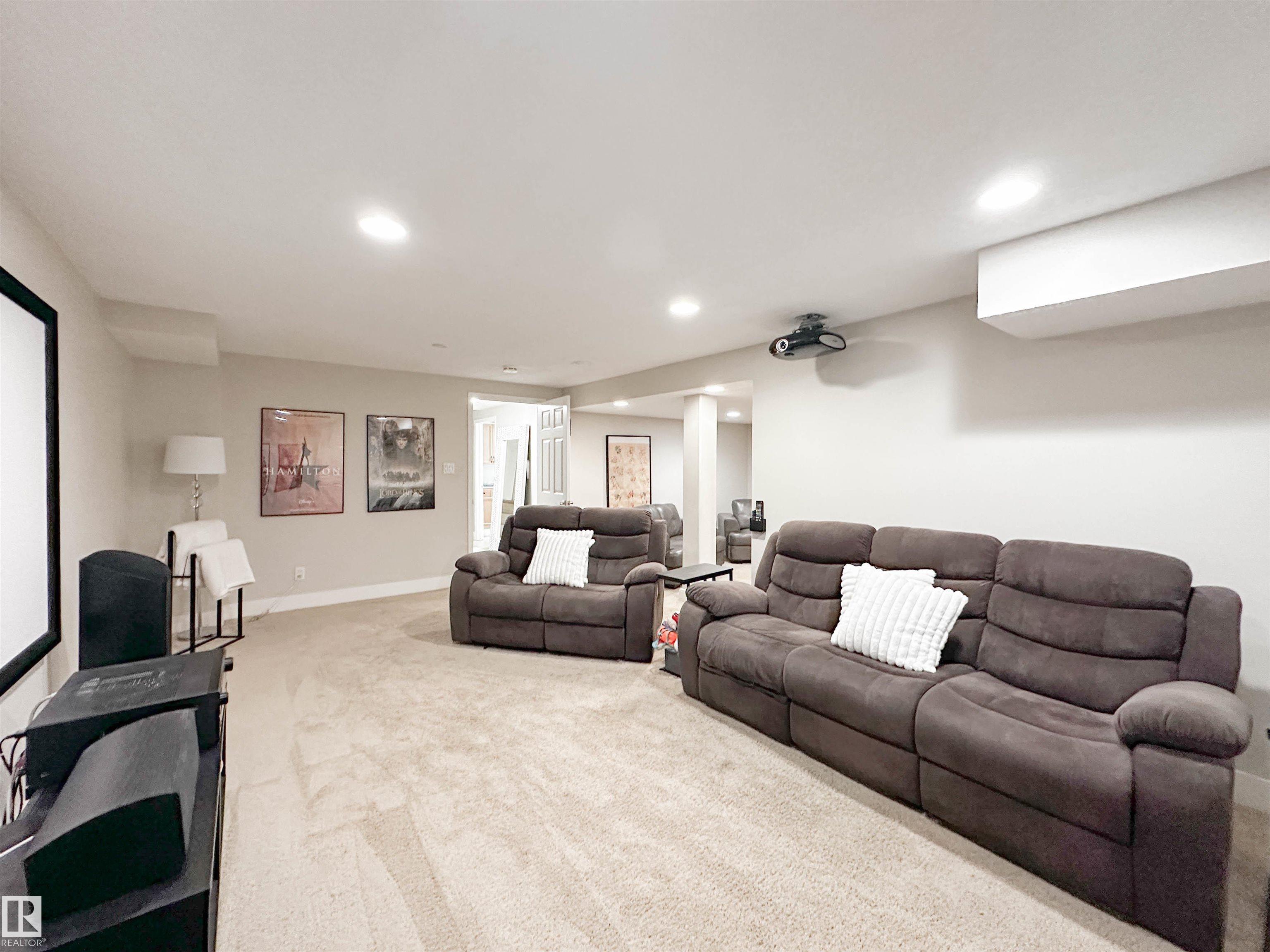Photo 58 at 8 Whiteoaks Estates, Woodlands, St. Albert