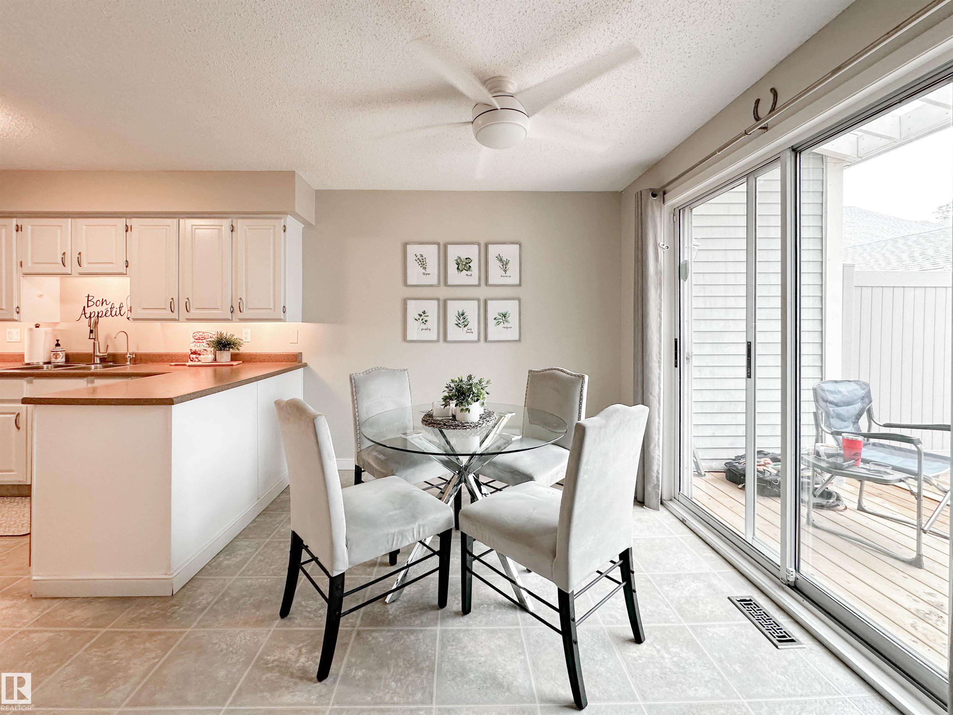 Photo 9 at 8 Whiteoaks Estates, Woodlands, St. Albert