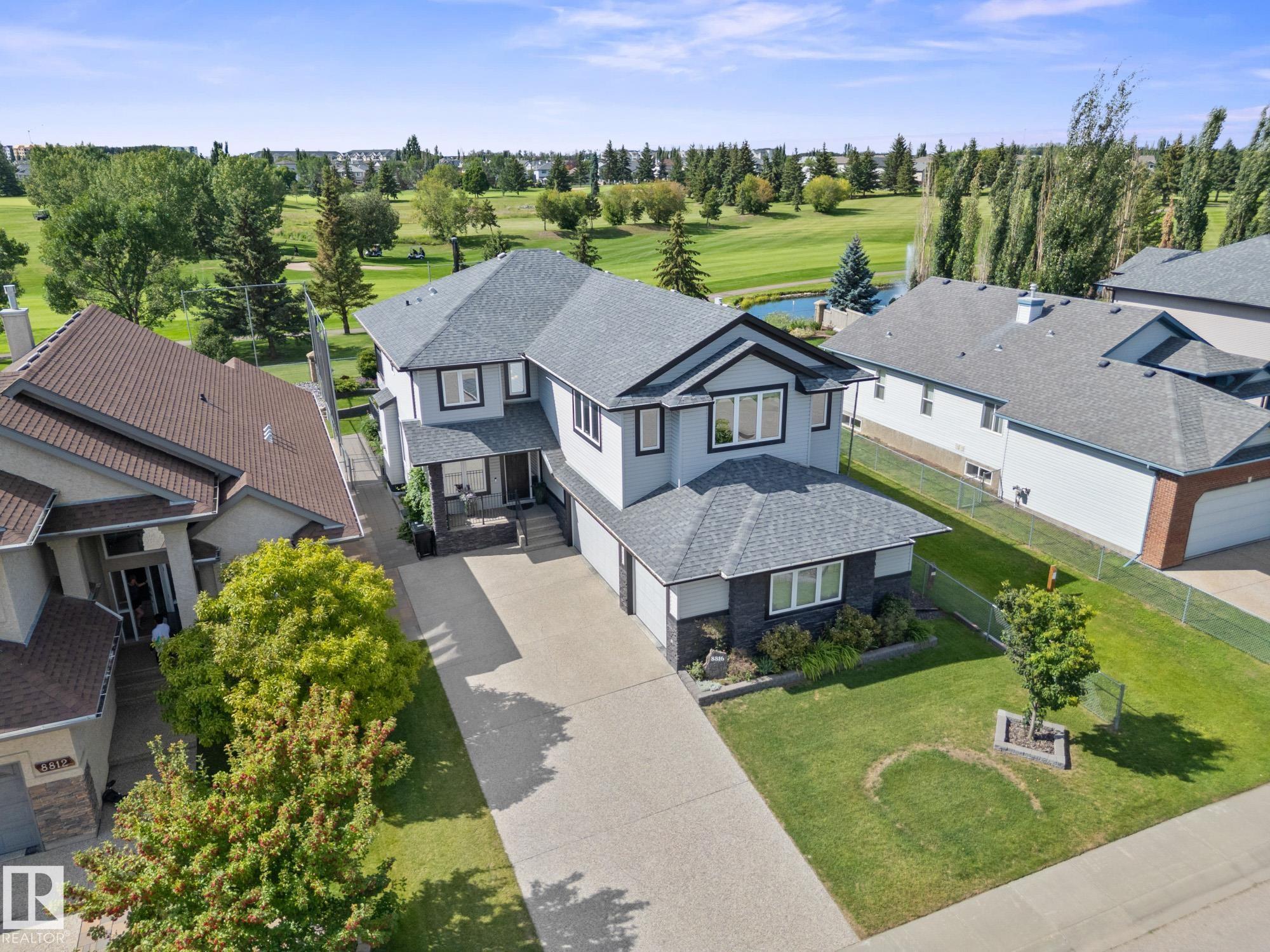 8816 208 Street NW, Suder Greens, Edmonton 