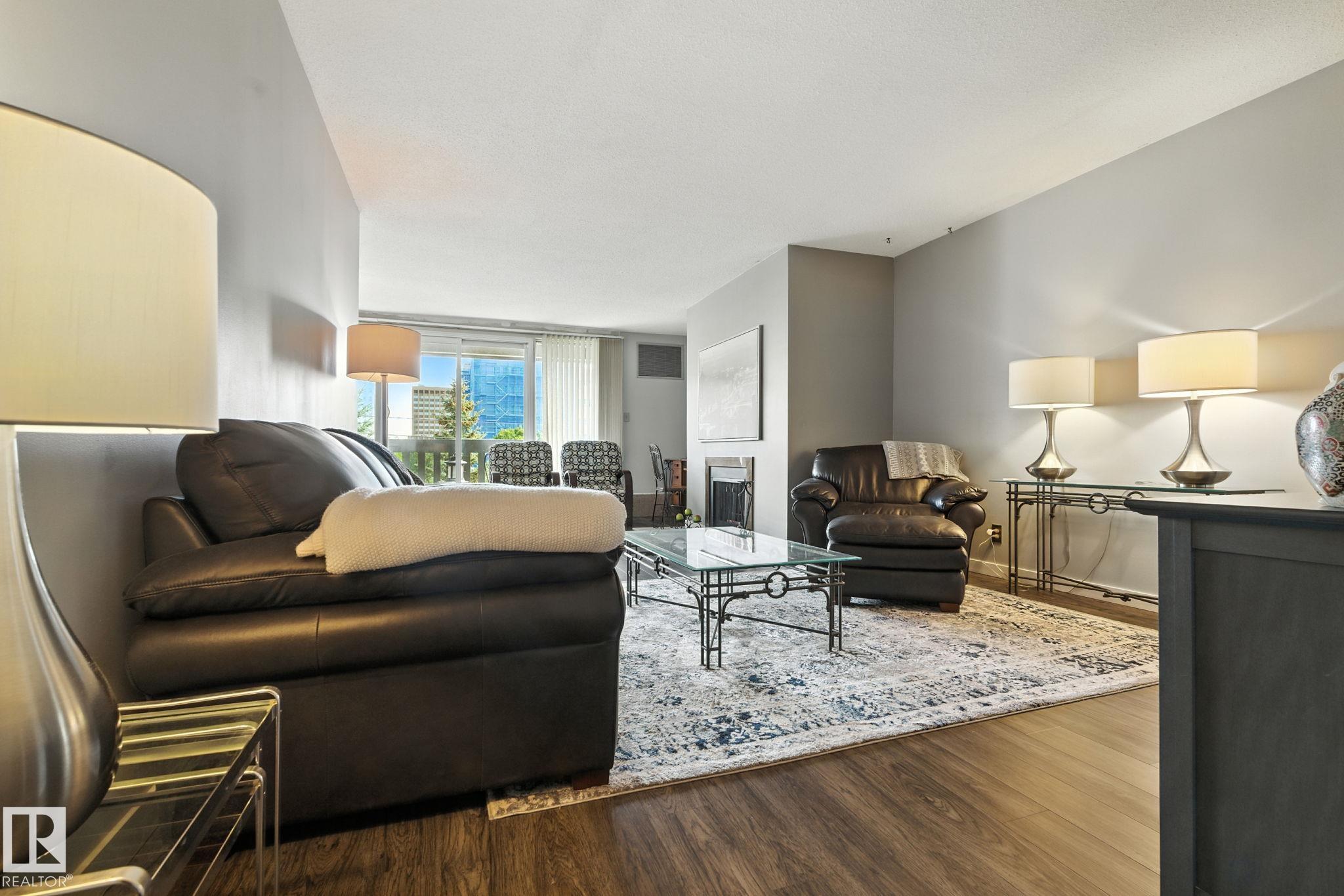 405 - 9809 110 Street NW, Wîhkwêntôwin, Edmonton photo number 2