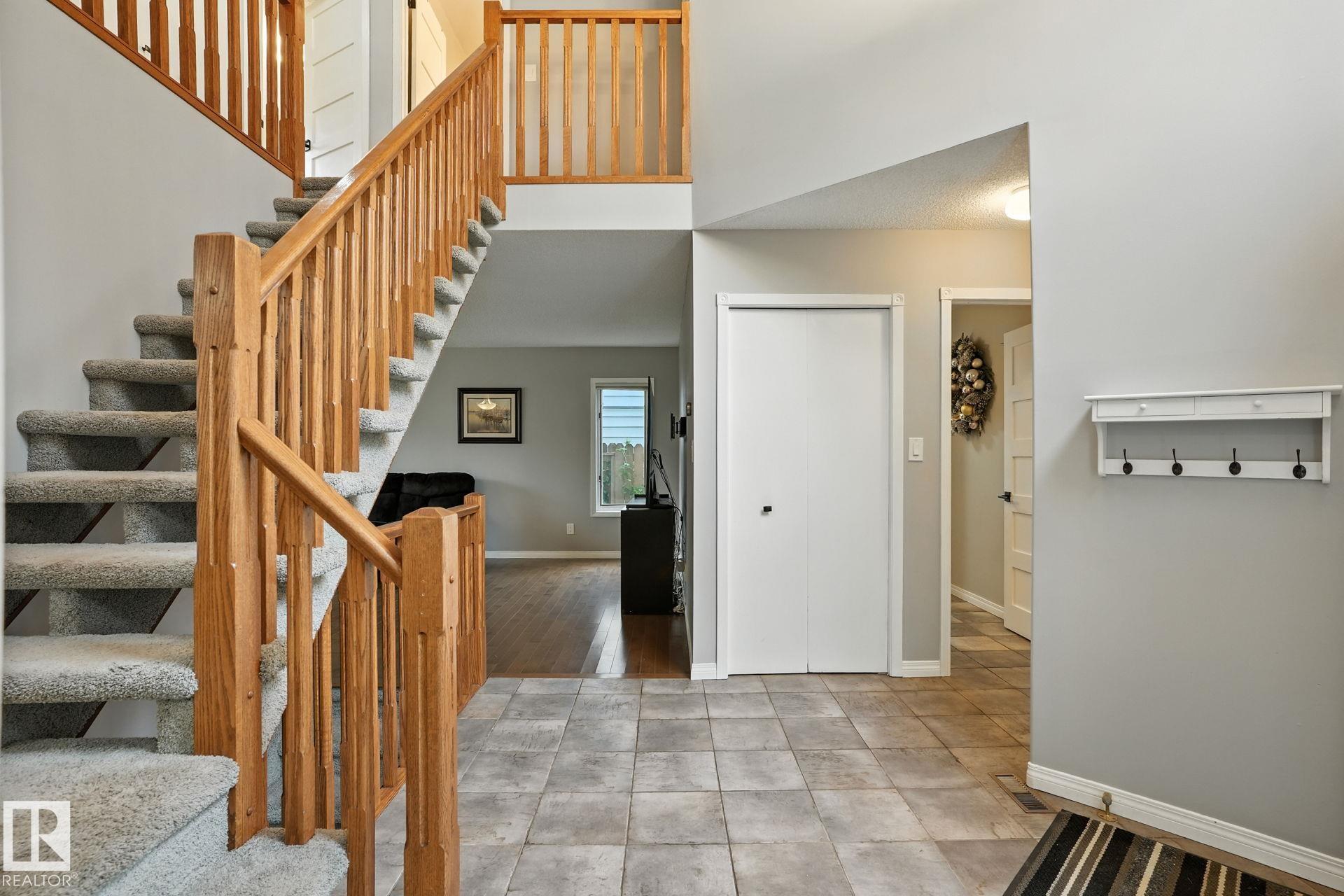 Photo 5 at 77 Princeton Crescent, Pineview, St. Albert