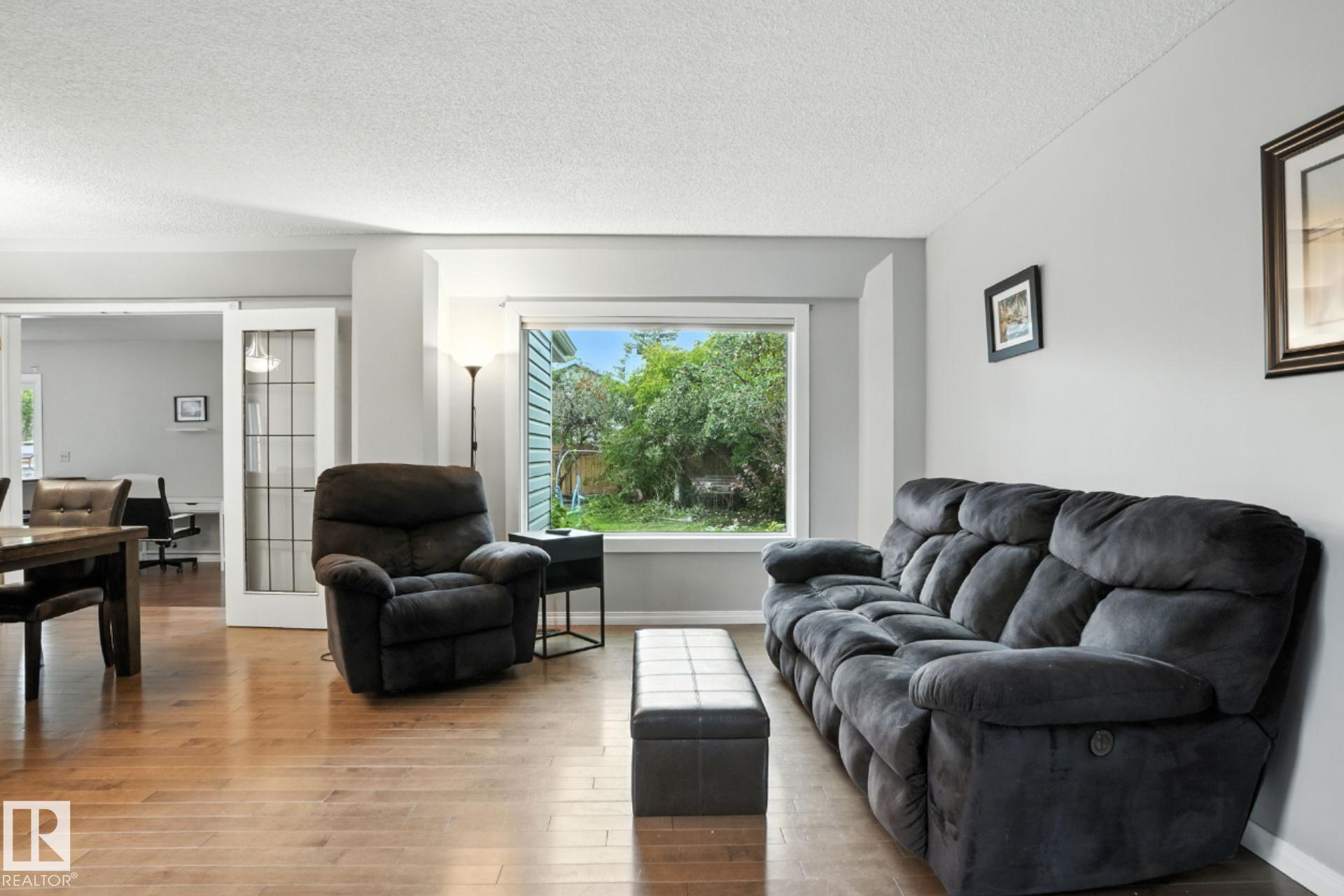 Photo 7 at 77 Princeton Crescent, Pineview, St. Albert